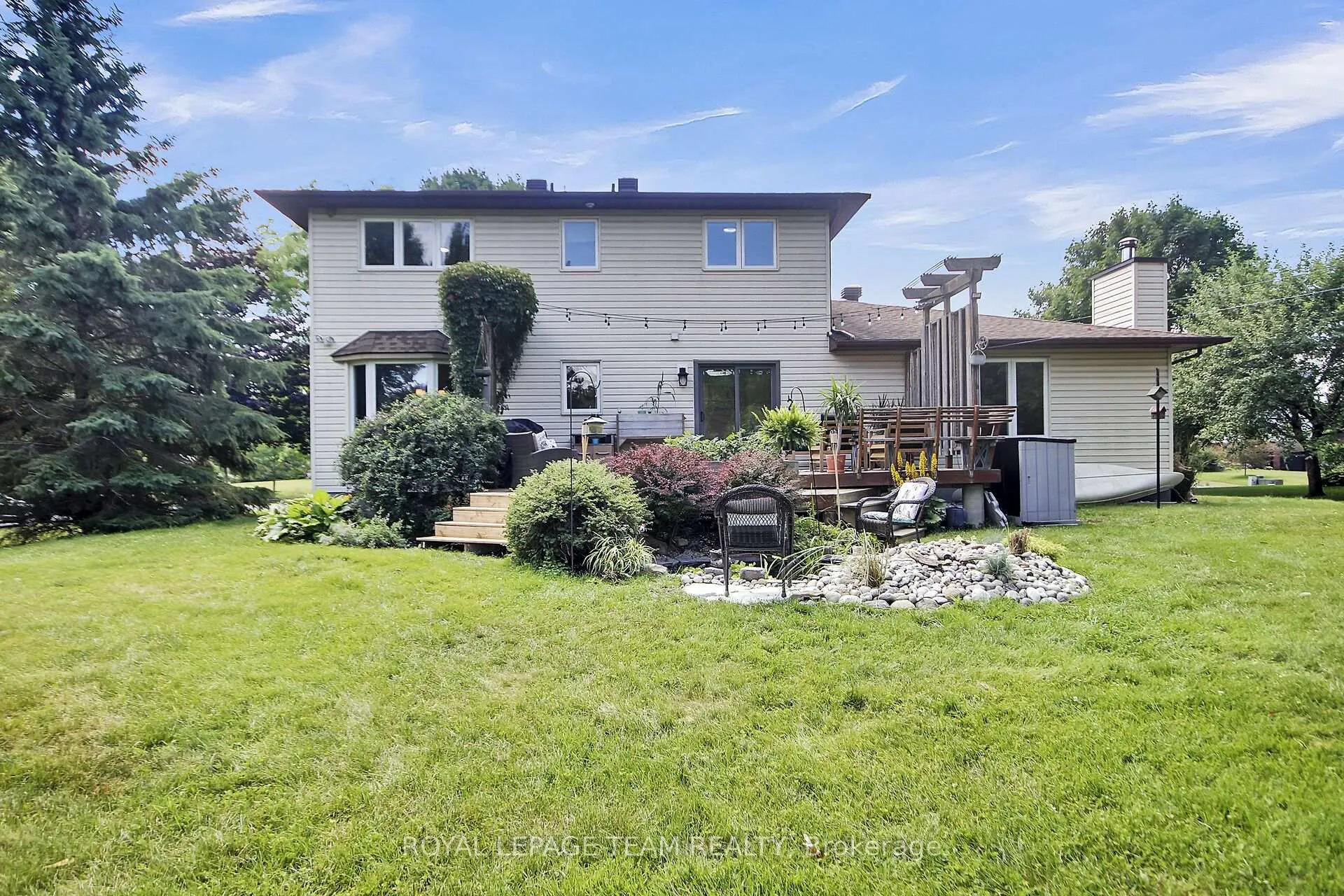 Photo 2 of 7117 Quinnfield Way, Ottawa, Greely — HOMEH