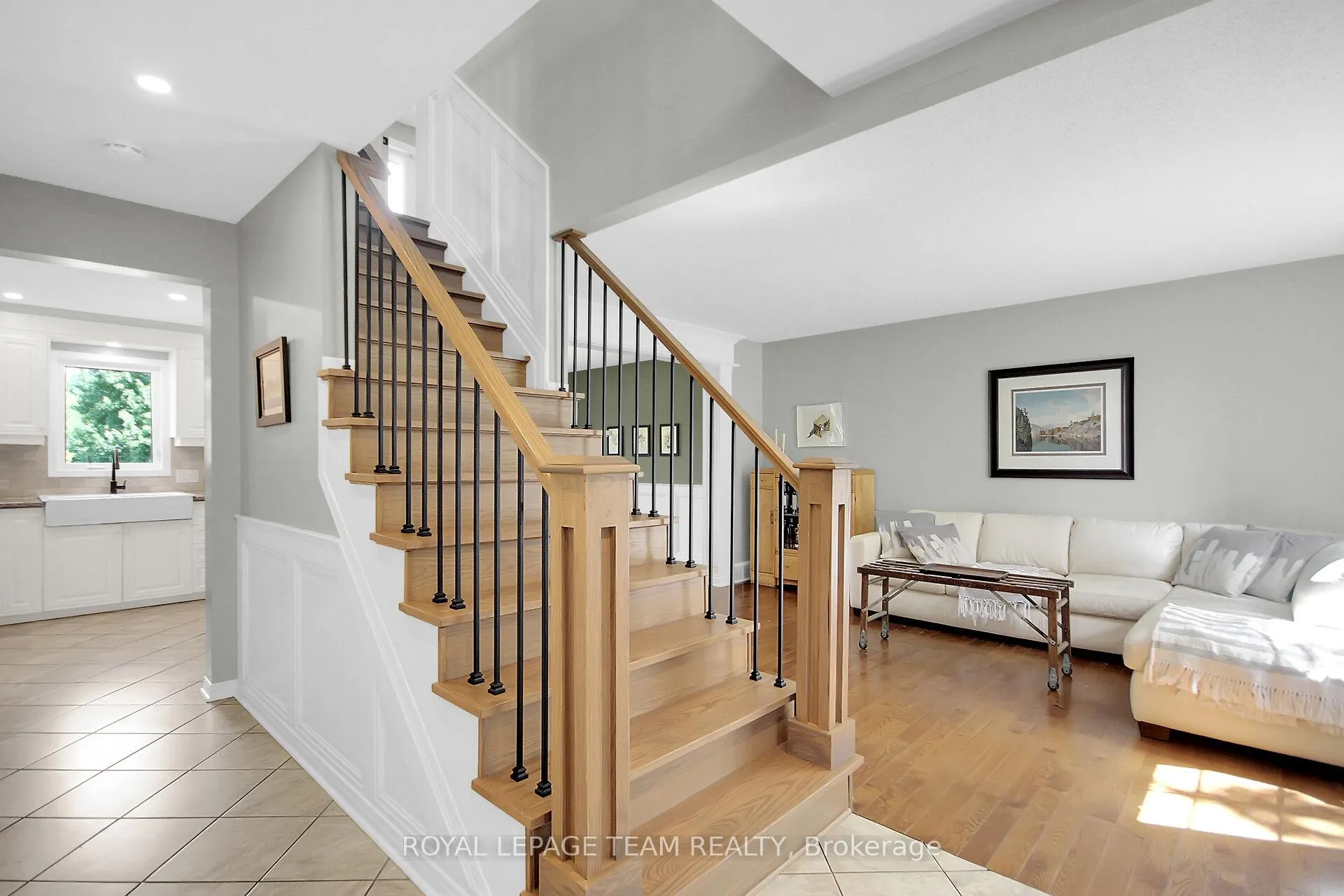 Photo 6 of 7117 Quinnfield Way, Ottawa, Greely — HOMEH