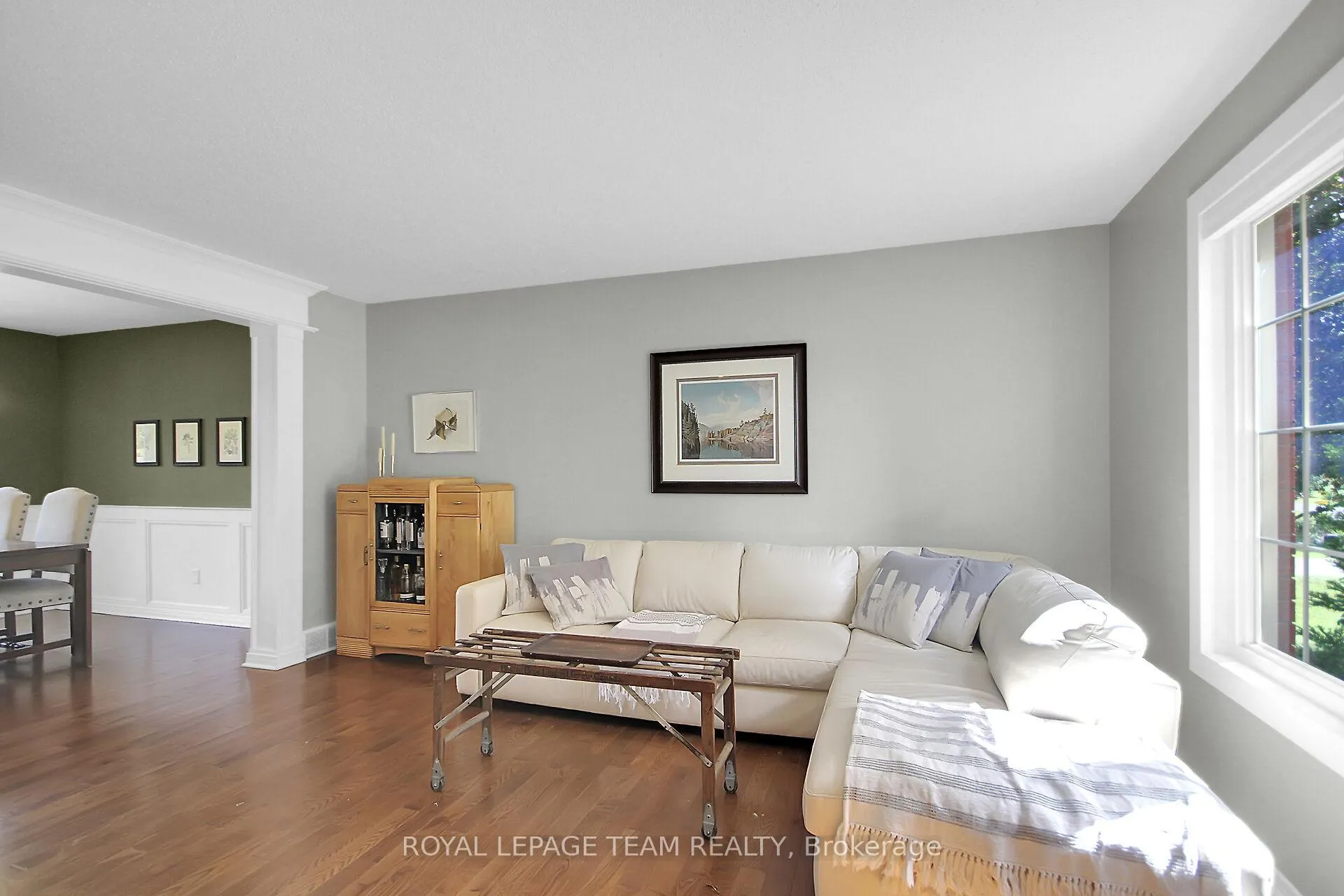 Photo 7 of 7117 Quinnfield Way, Ottawa, Greely — HOMEH