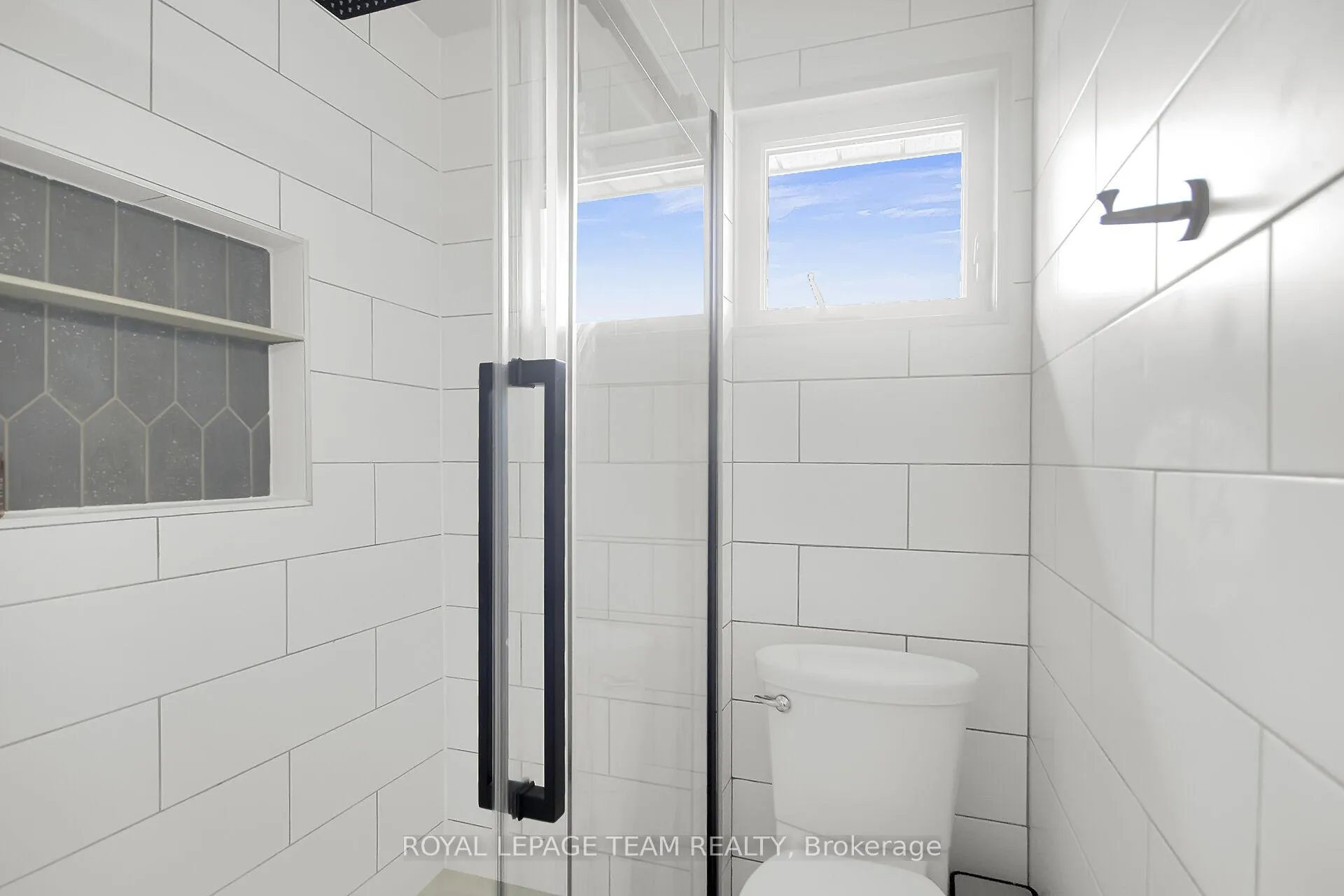 Photo 30 of 7117 Quinnfield Way, Ottawa, Greely — HOMEH