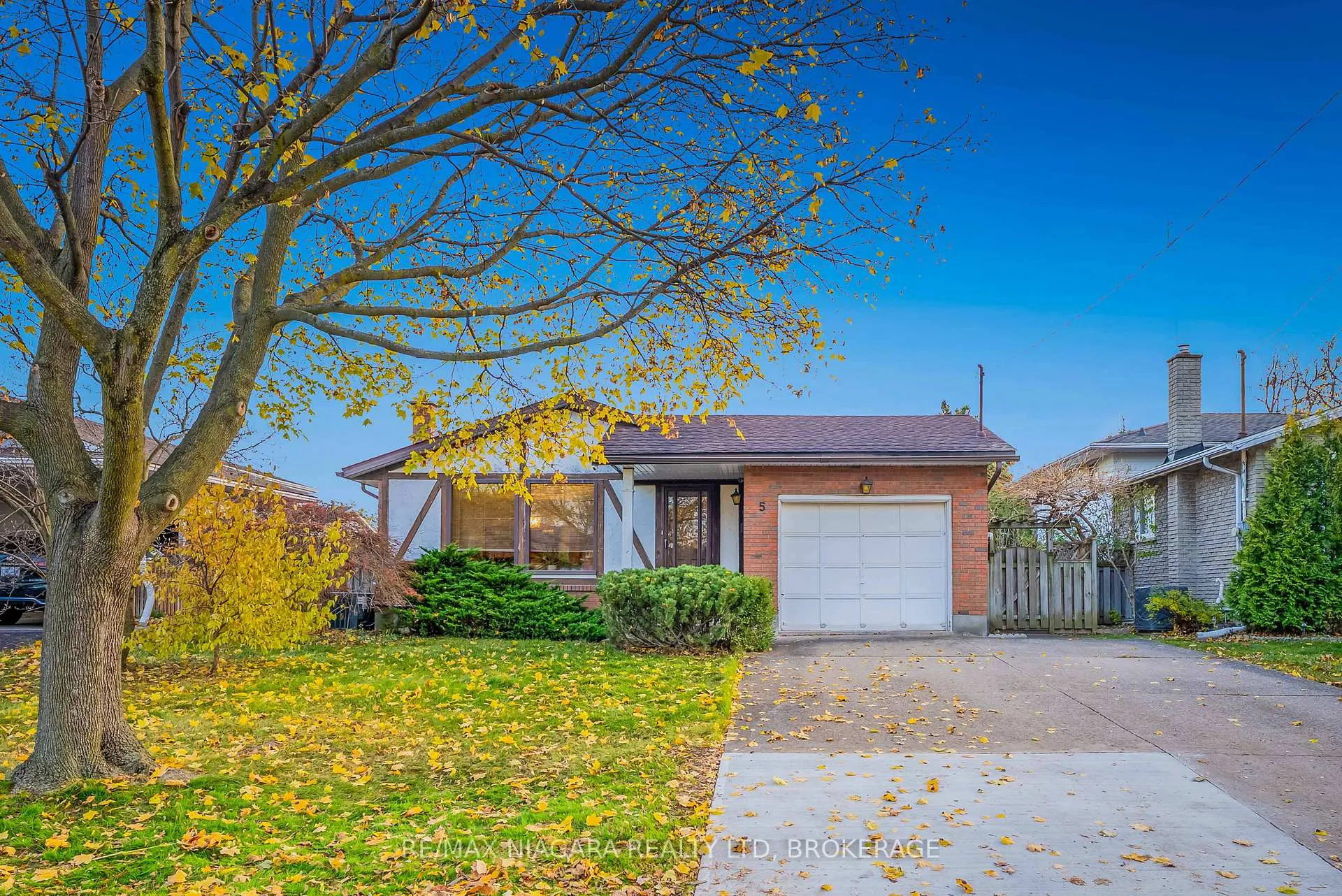Photo 1 of 5 Rene Lane, St. Catharines, Secord Woods — HOMEH