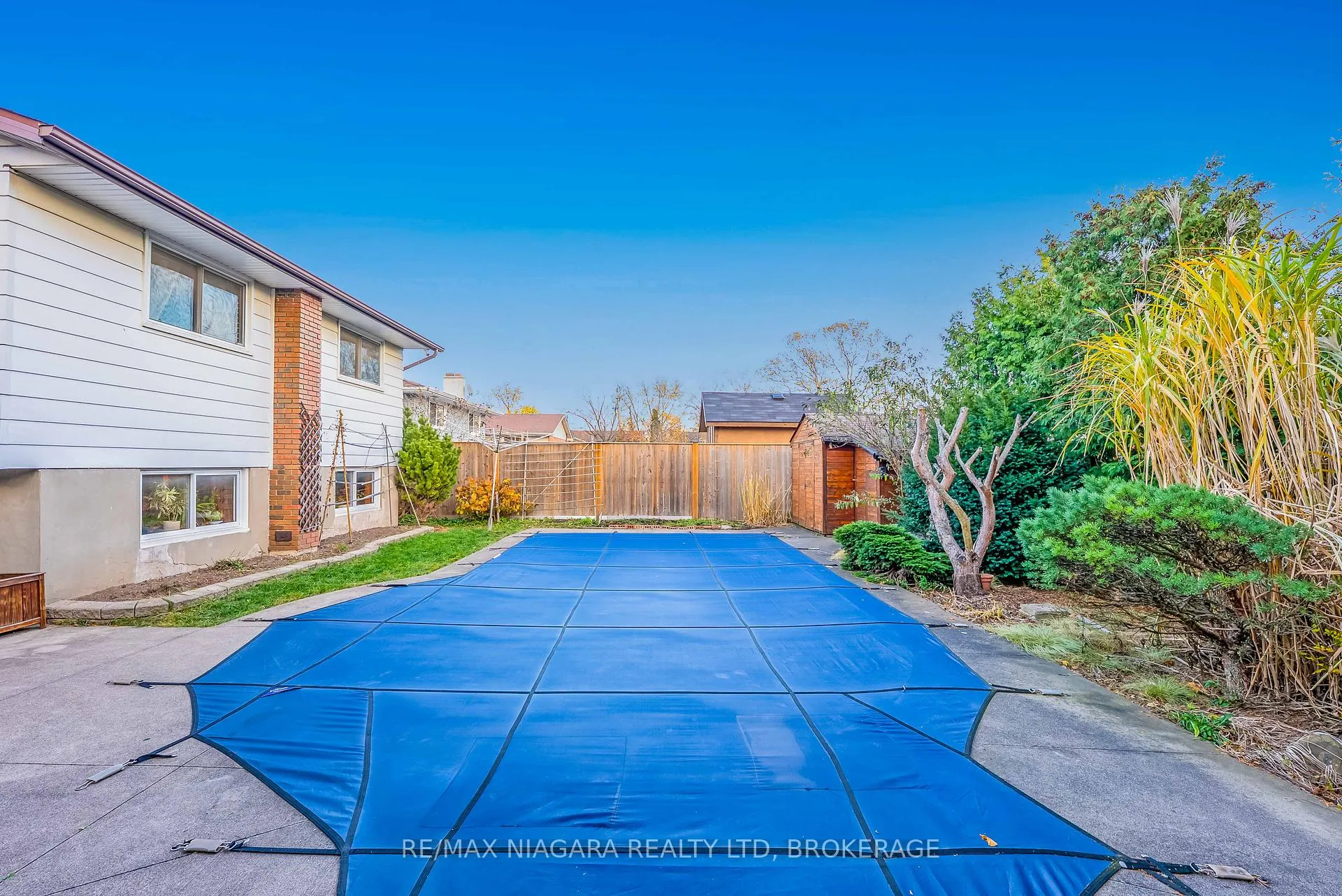 Photo 37 of 5 Rene Lane, St. Catharines, Secord Woods — HOMEH