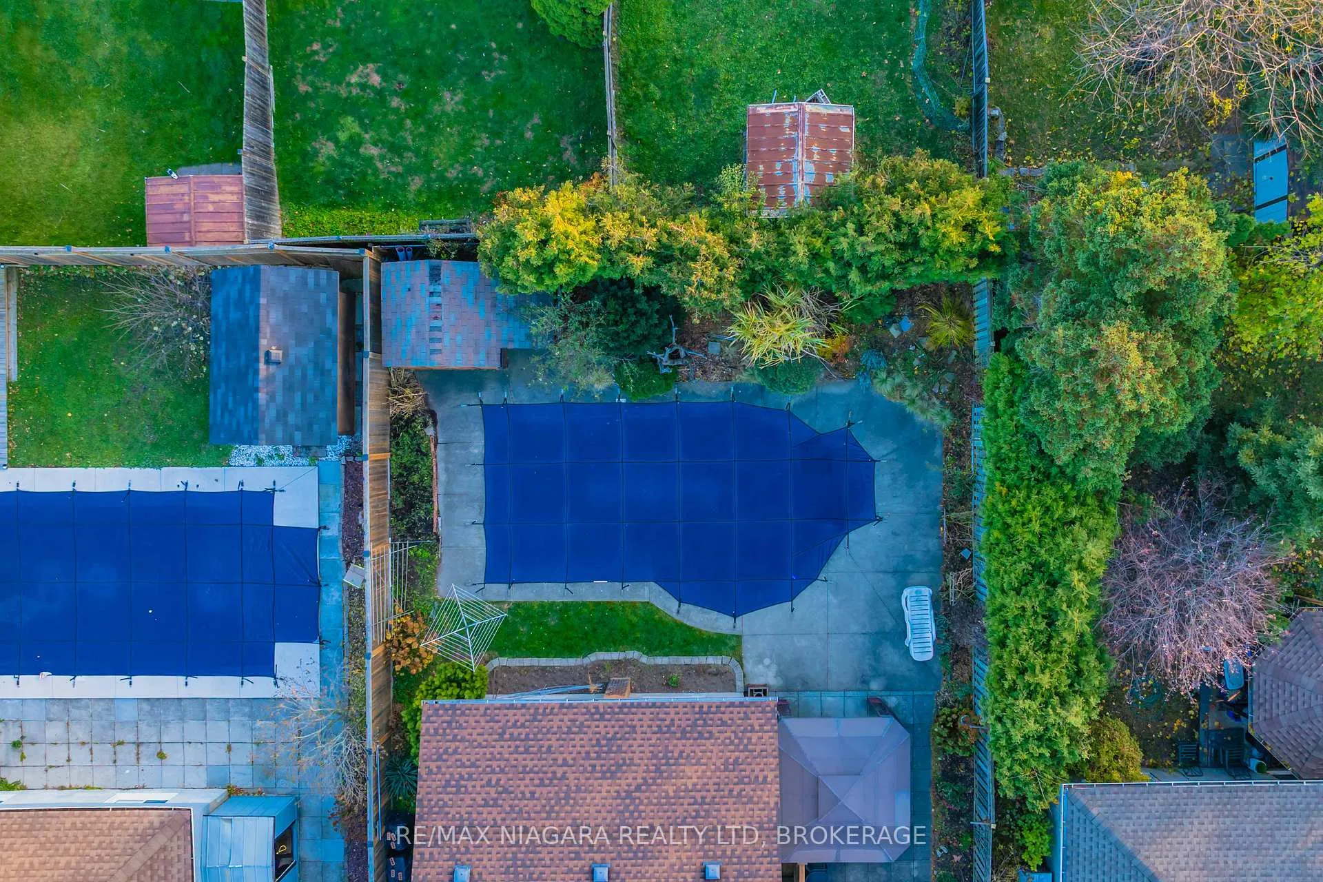 Photo 40 of 5 Rene Lane, St. Catharines, Secord Woods — HOMEH