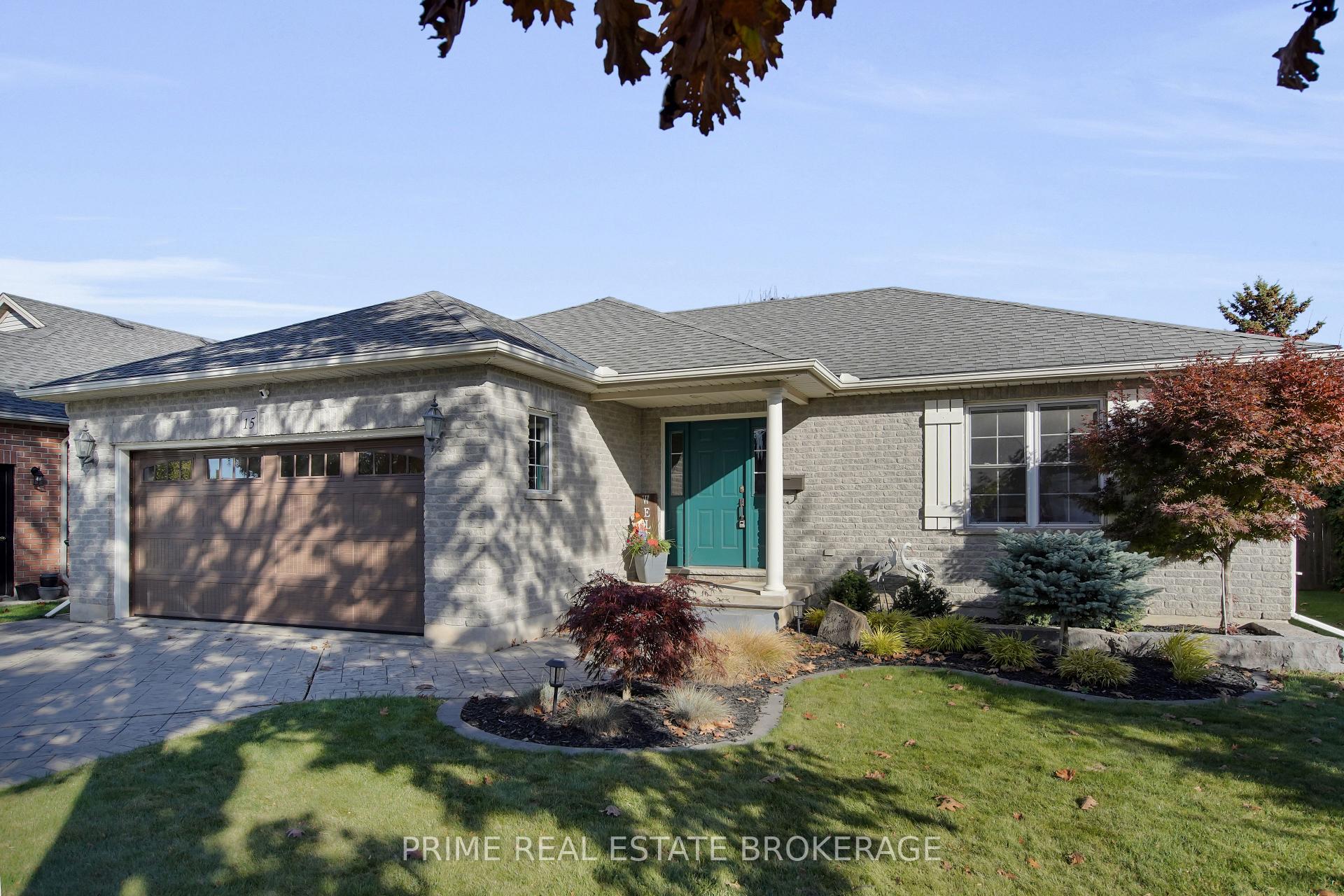 Photo 4 of 15 Harrington Crescent, St. Thomas — HOMEH