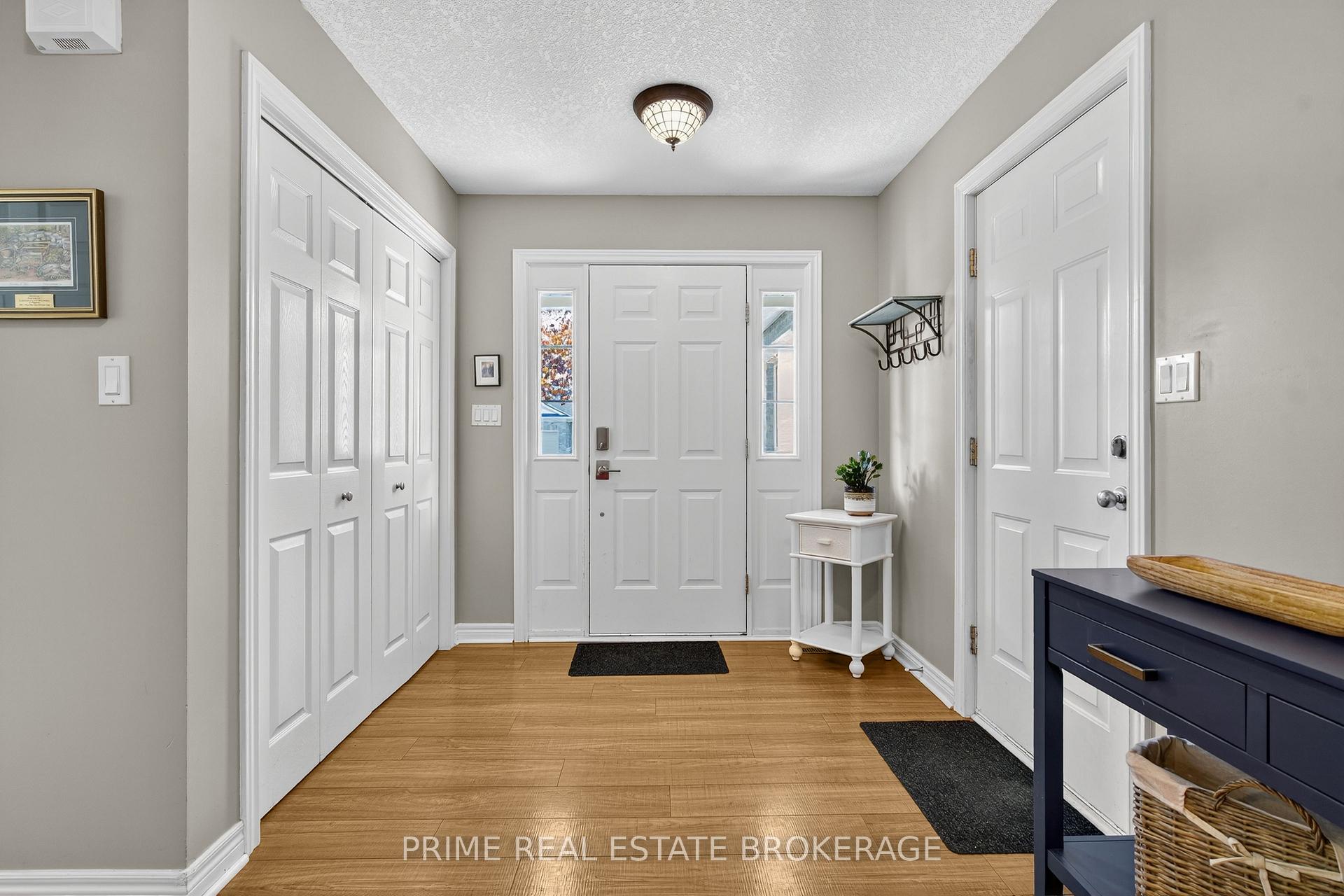 Photo 6 of 15 Harrington Crescent, St. Thomas — HOMEH