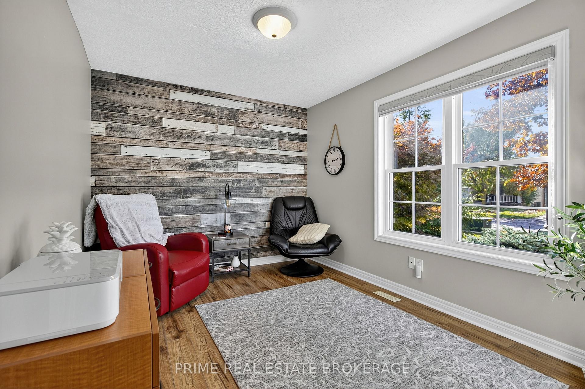 Photo 7 of 15 Harrington Crescent, St. Thomas — HOMEH