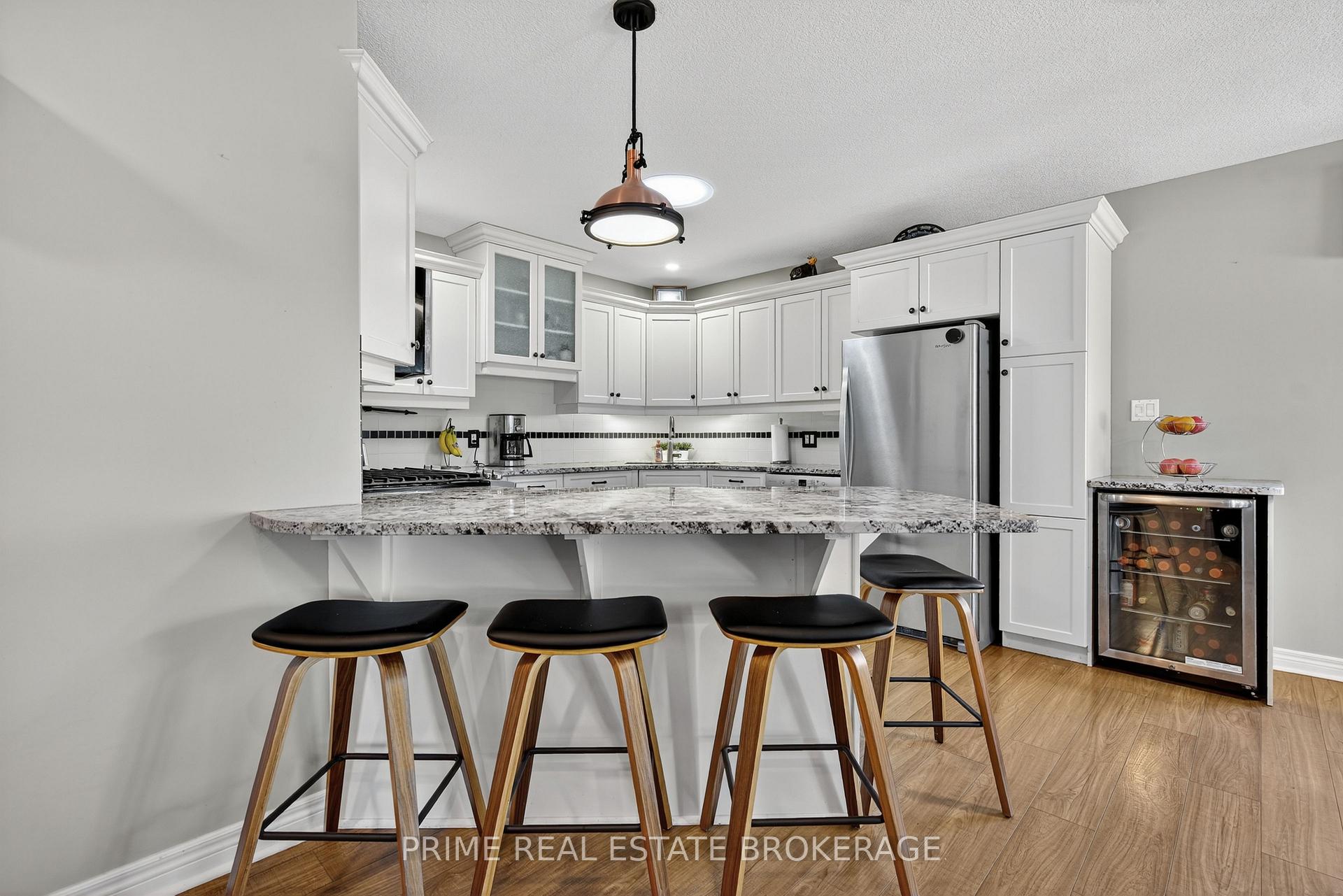 Photo 15 of 15 Harrington Crescent, St. Thomas — HOMEH