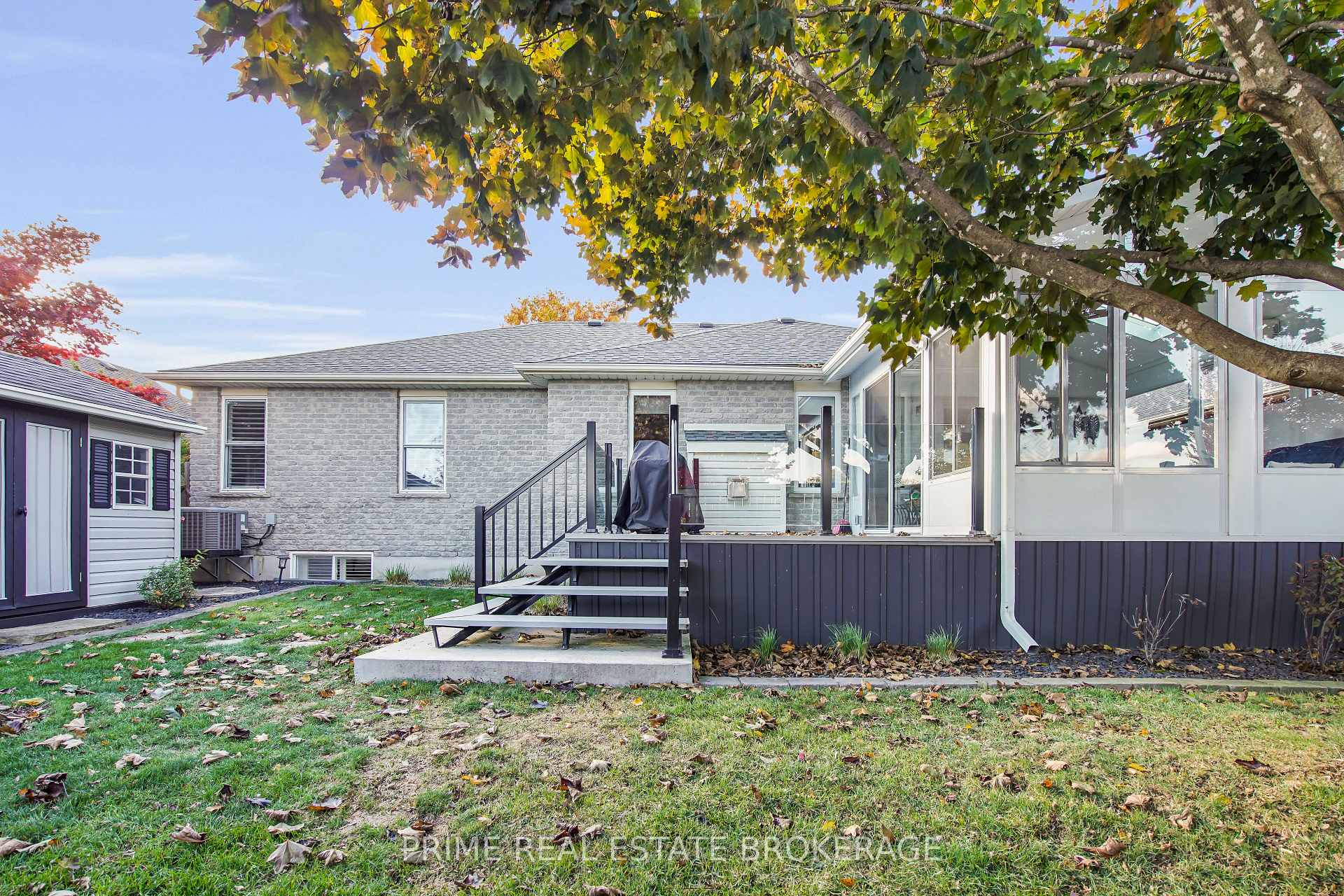 Photo 42 of 15 Harrington Crescent, St. Thomas — HOMEH