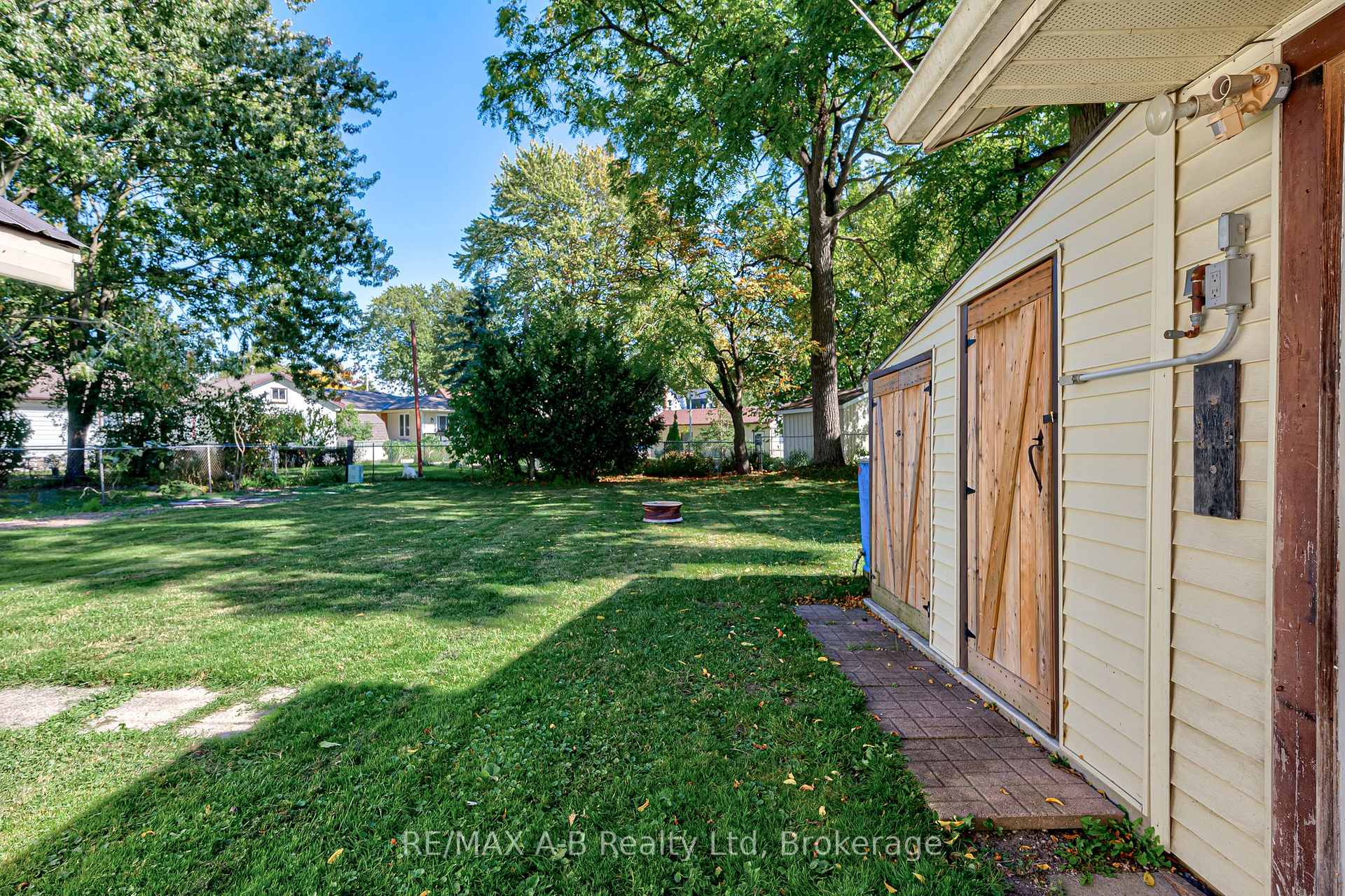 Photo 42 of 137 Dufferin Street, Stratford — HOMEH