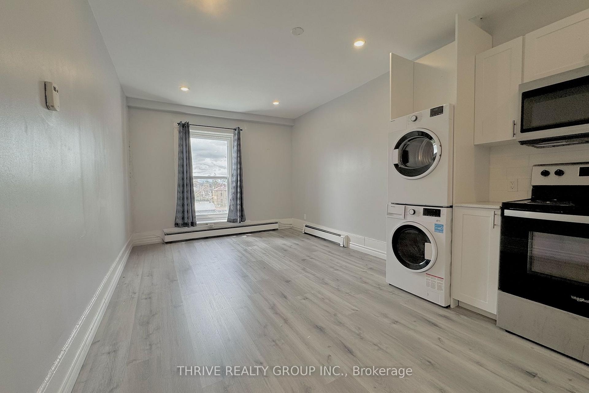 Photo 8 of Unit 14, 268 Talbot Street, St. Thomas — HOMEH