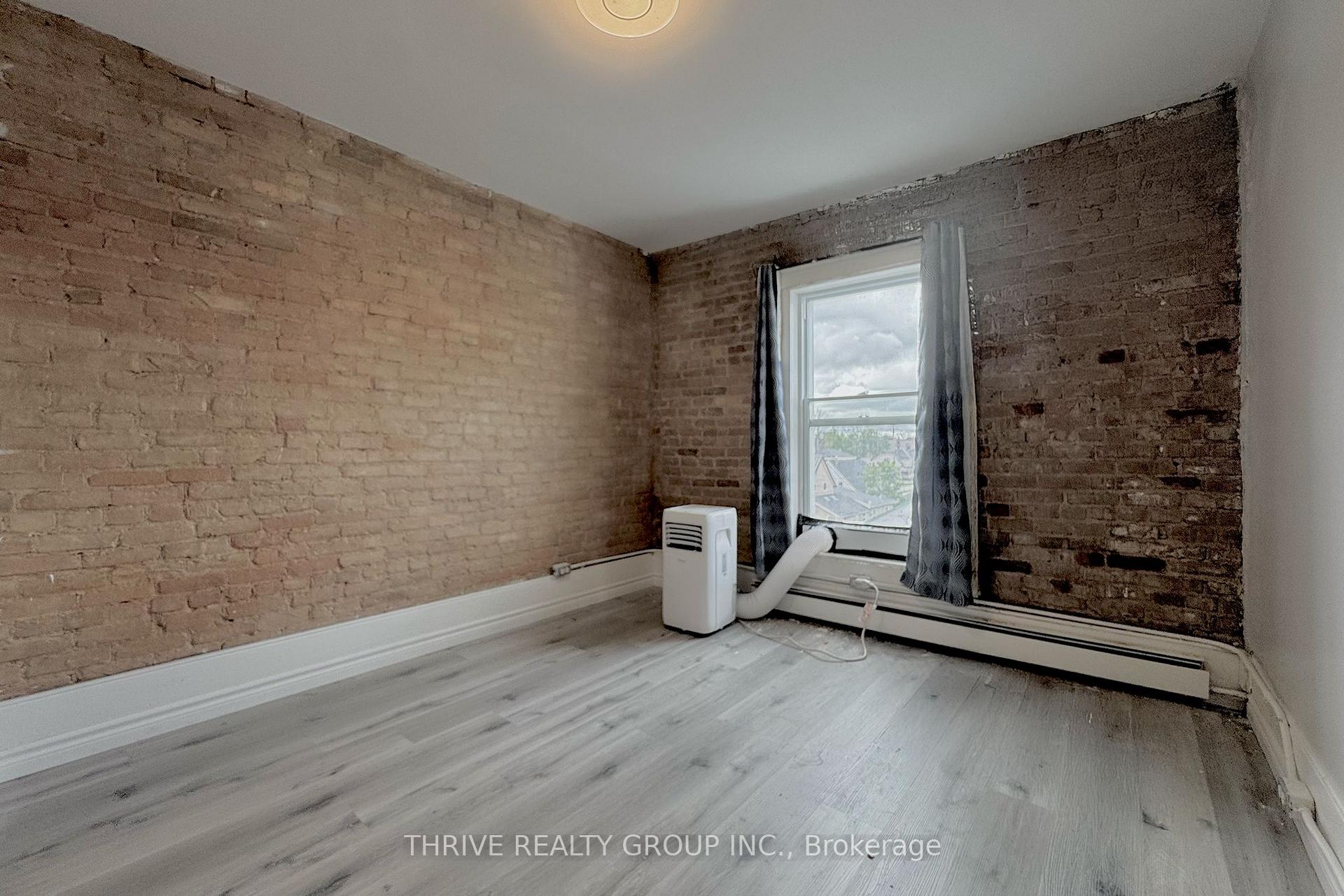 Photo 10 of Unit 14, 268 Talbot Street, St. Thomas — HOMEH