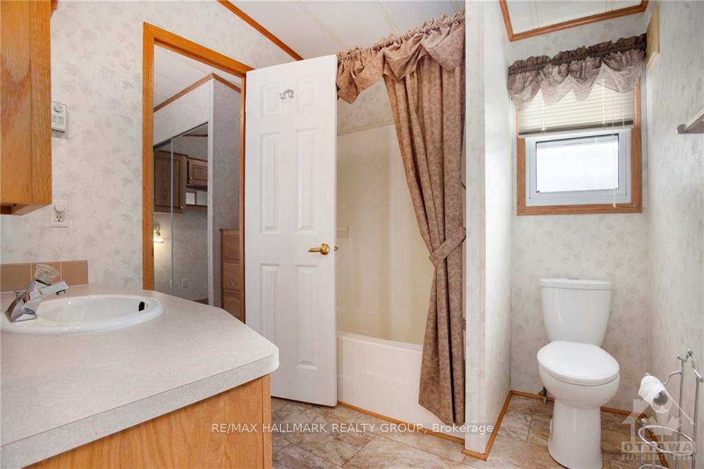 Photo 19 of 14 Yvette, Ottawa, Remainder of Stittsville & Area — HOMEH