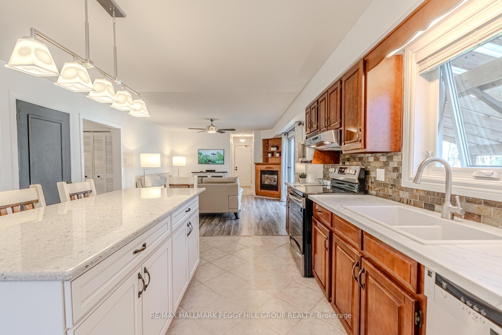 Photo 6 of 1166 Sunnidale Road, Springwater, Centre Vespra — HOMEH