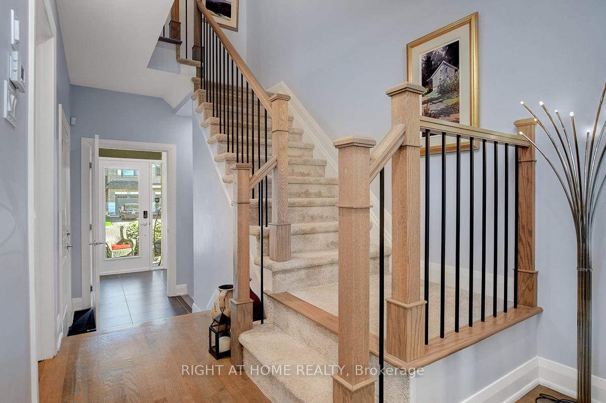 Photo 5 of 229 Purchase Crescent, Ottawa, Stittsville (South) — HOMEH