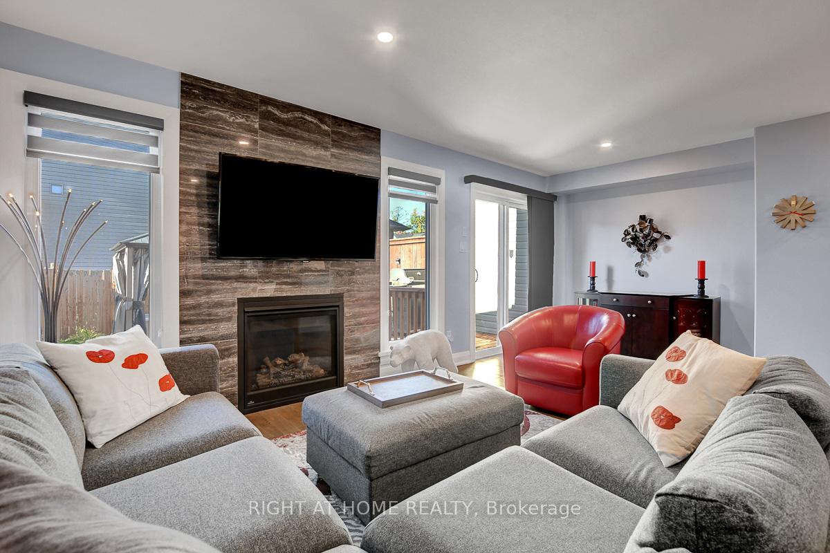Photo 7 of 229 Purchase Crescent, Ottawa, Stittsville (South) — HOMEH