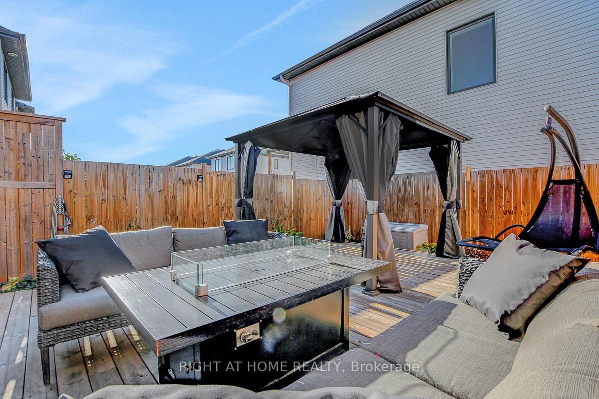 Photo 26 of 229 Purchase Crescent, Ottawa, Stittsville (South) — HOMEH