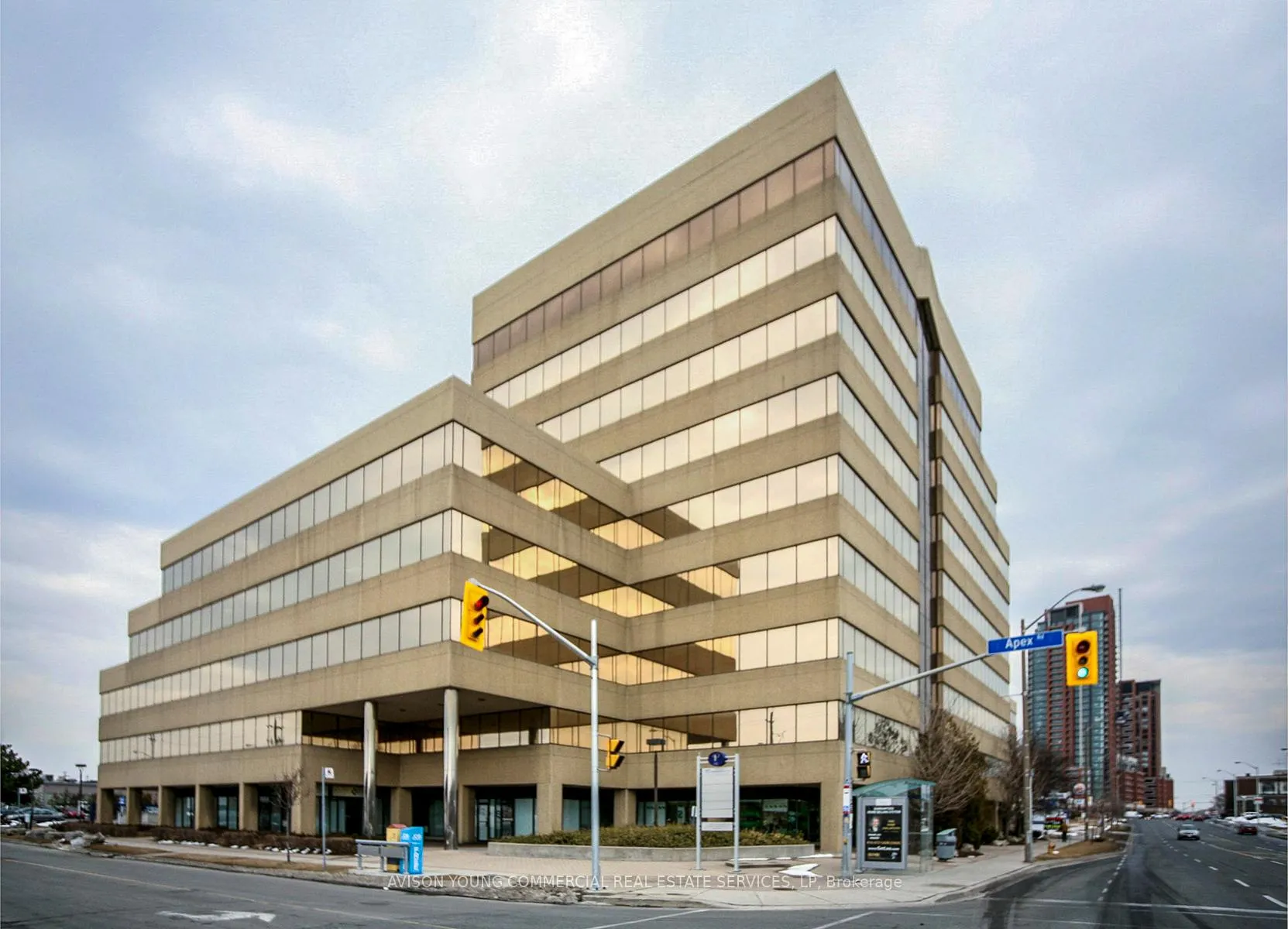 Front of Unit 2029, 5233 Dundas St W