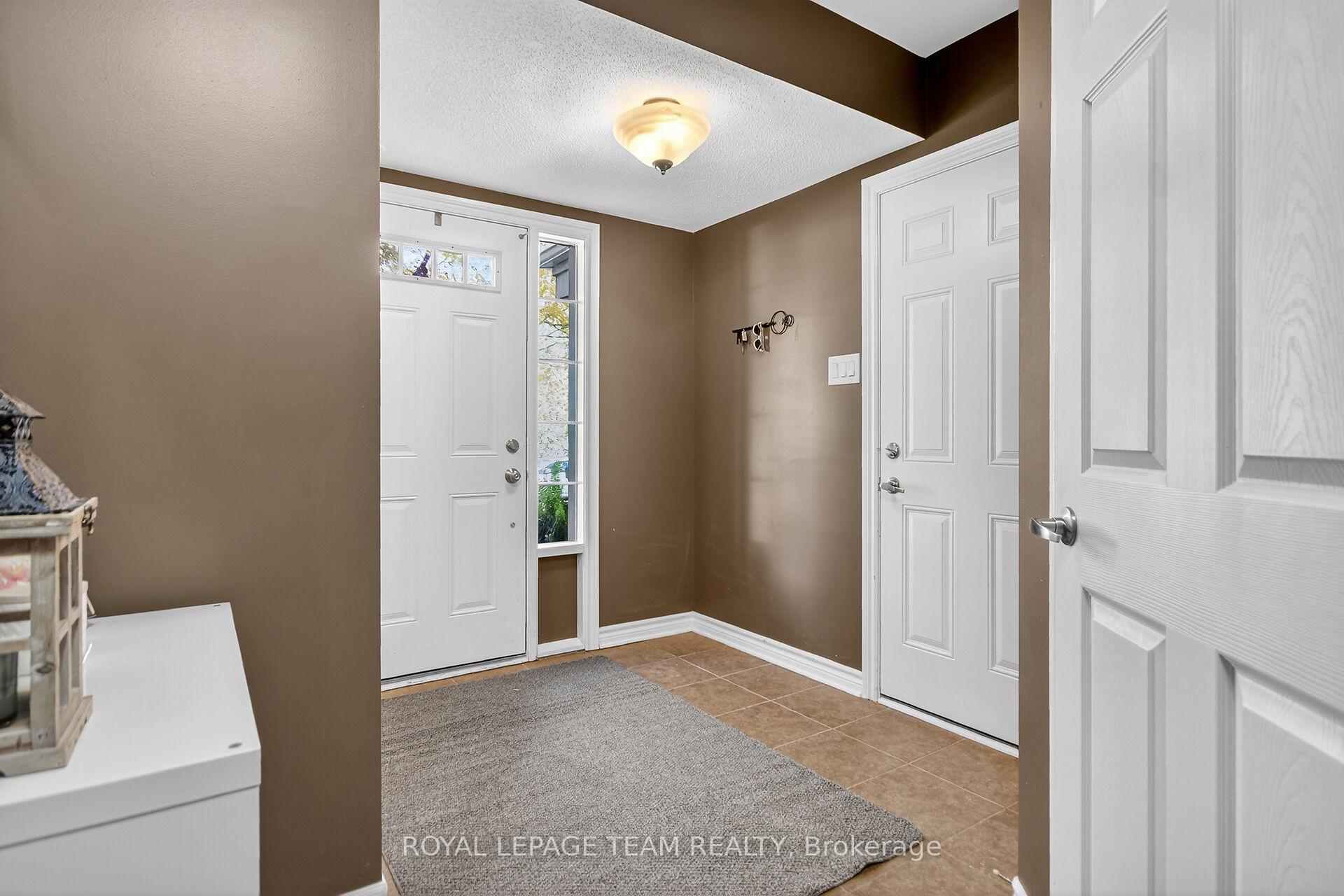 Photo 7 of 277 Aquilo Crescent, Ottawa, Stittsville (North) — HOMEH