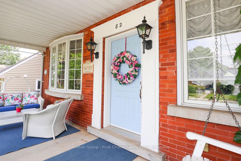 Photo 2 of 82 Princess Street, Stratford — HOMEH
