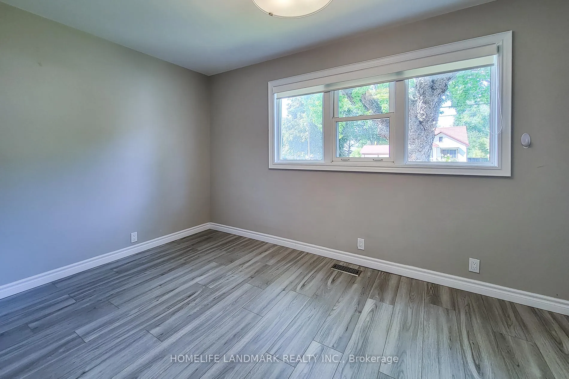 Photo 19 of Unit Upper, 75 Bayview Drive, St. Catharines, Port Dalhousie — HOMEH