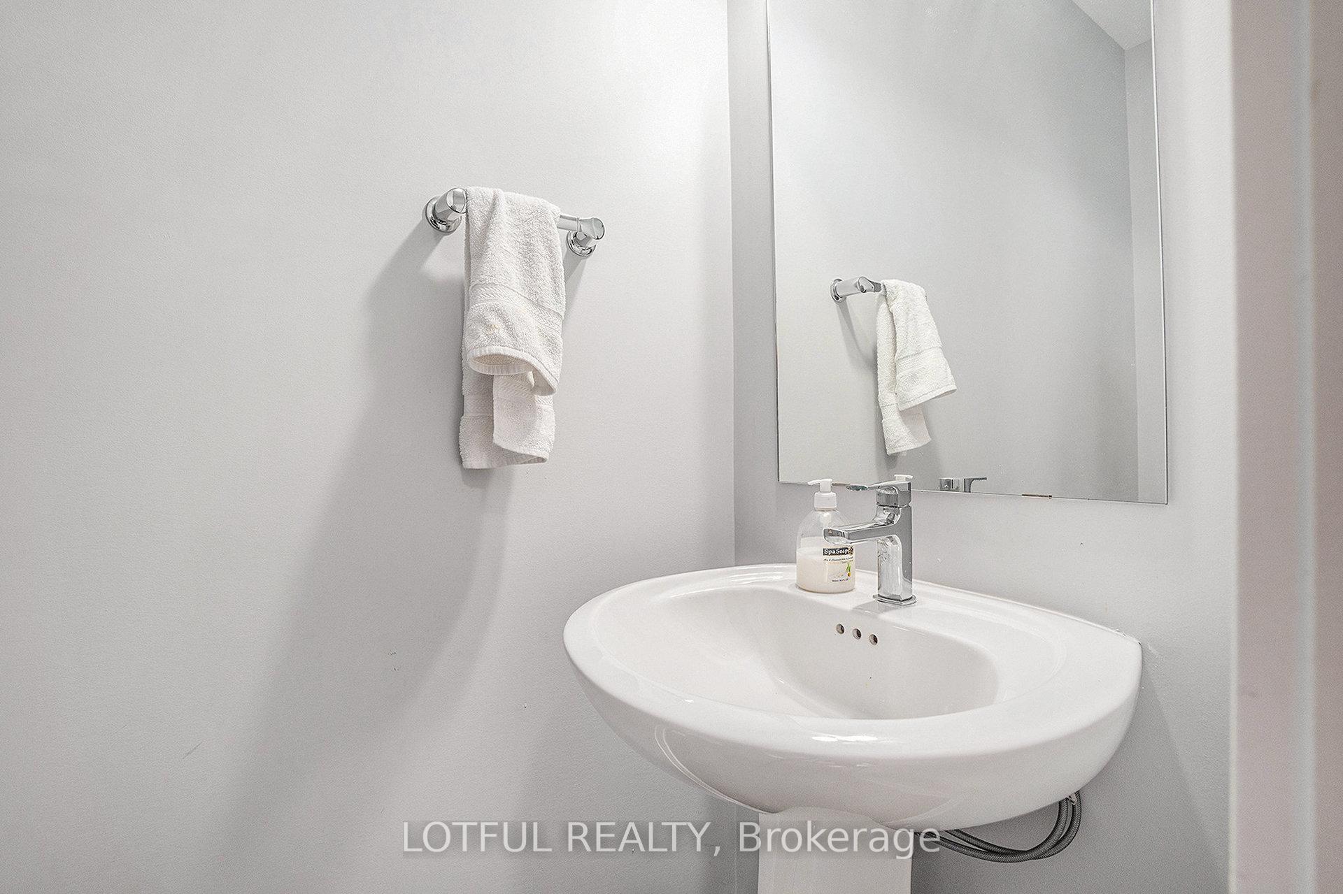 Photo 9 of 353 Crossway Terrace, Ottawa, Stittsville (North) — HOMEH