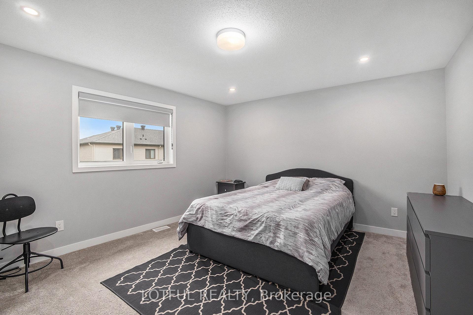 Photo 10 of 353 Crossway Terrace, Ottawa, Stittsville (North) — HOMEH