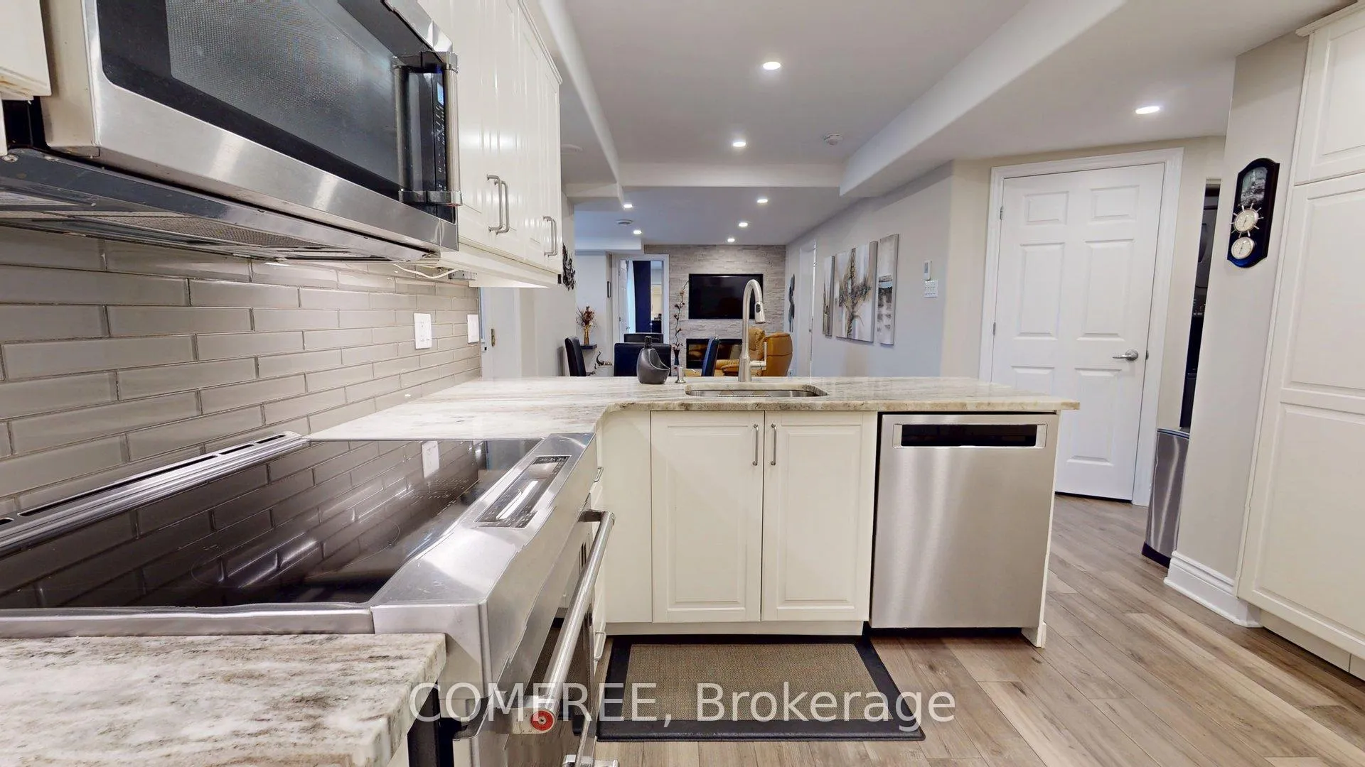 Photo 29 of 70 Wilderness Way, Ottawa, Stittsville (North) — HOMEH