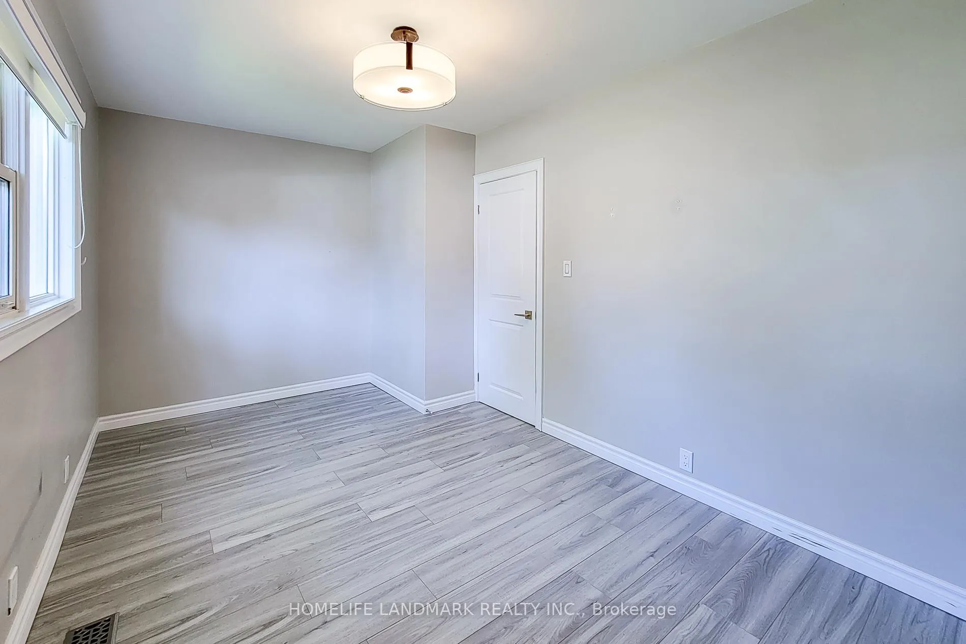 Photo 15 of 75 Bayview Drive, St. Catharines, Port Dalhousie — HOMEH