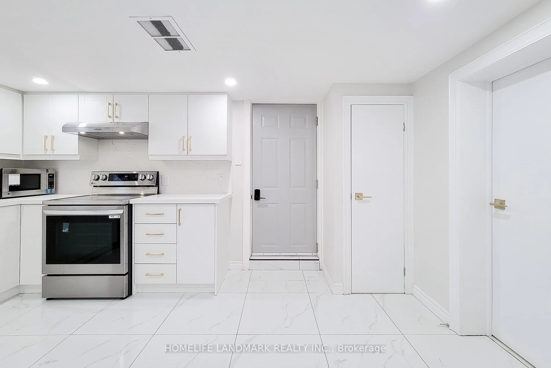 Photo 26 of 75 Bayview Drive, St. Catharines, Port Dalhousie — HOMEH
