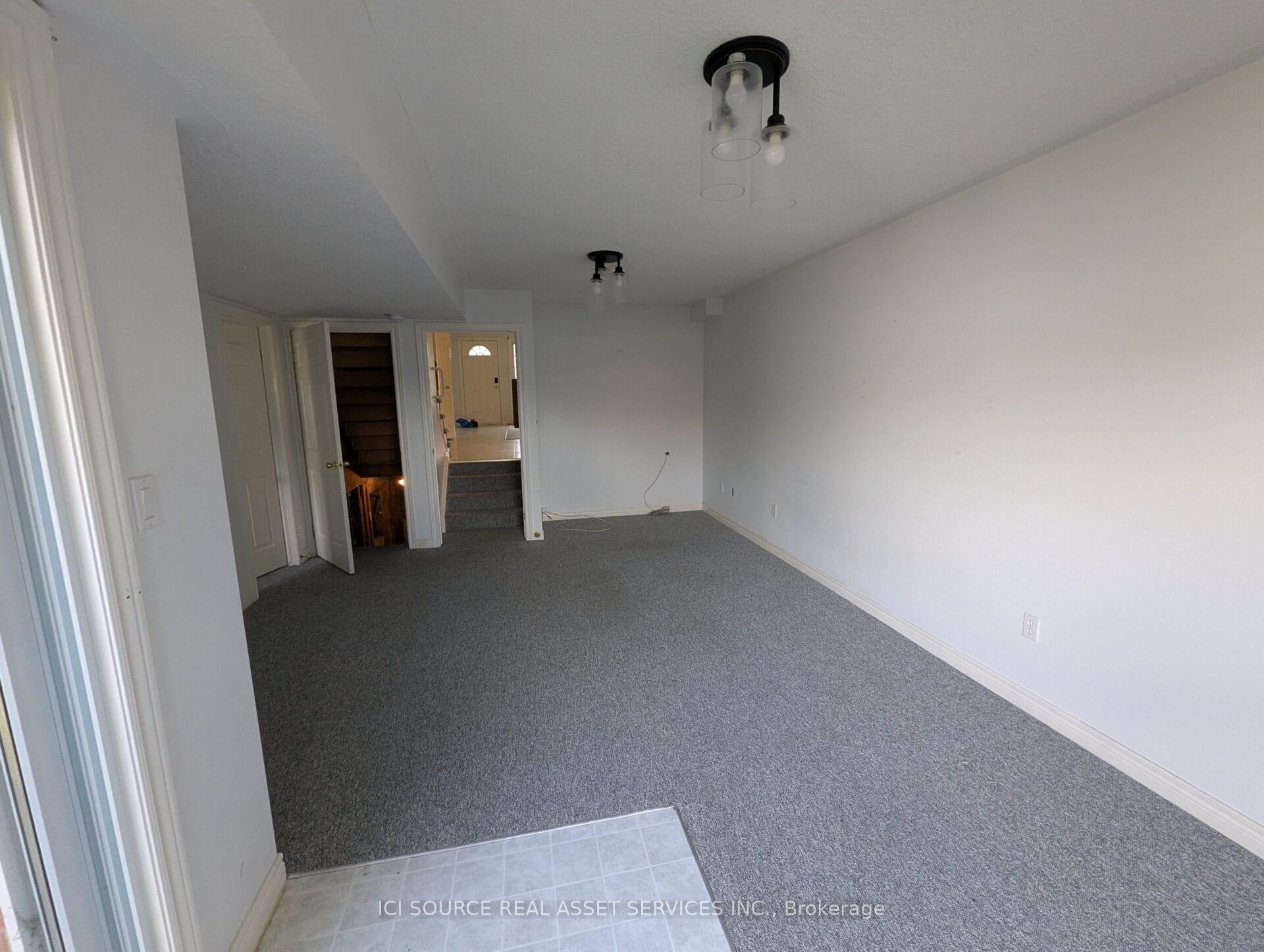 Photo 8 of 462 Albert Street, Stratford — HOMEH