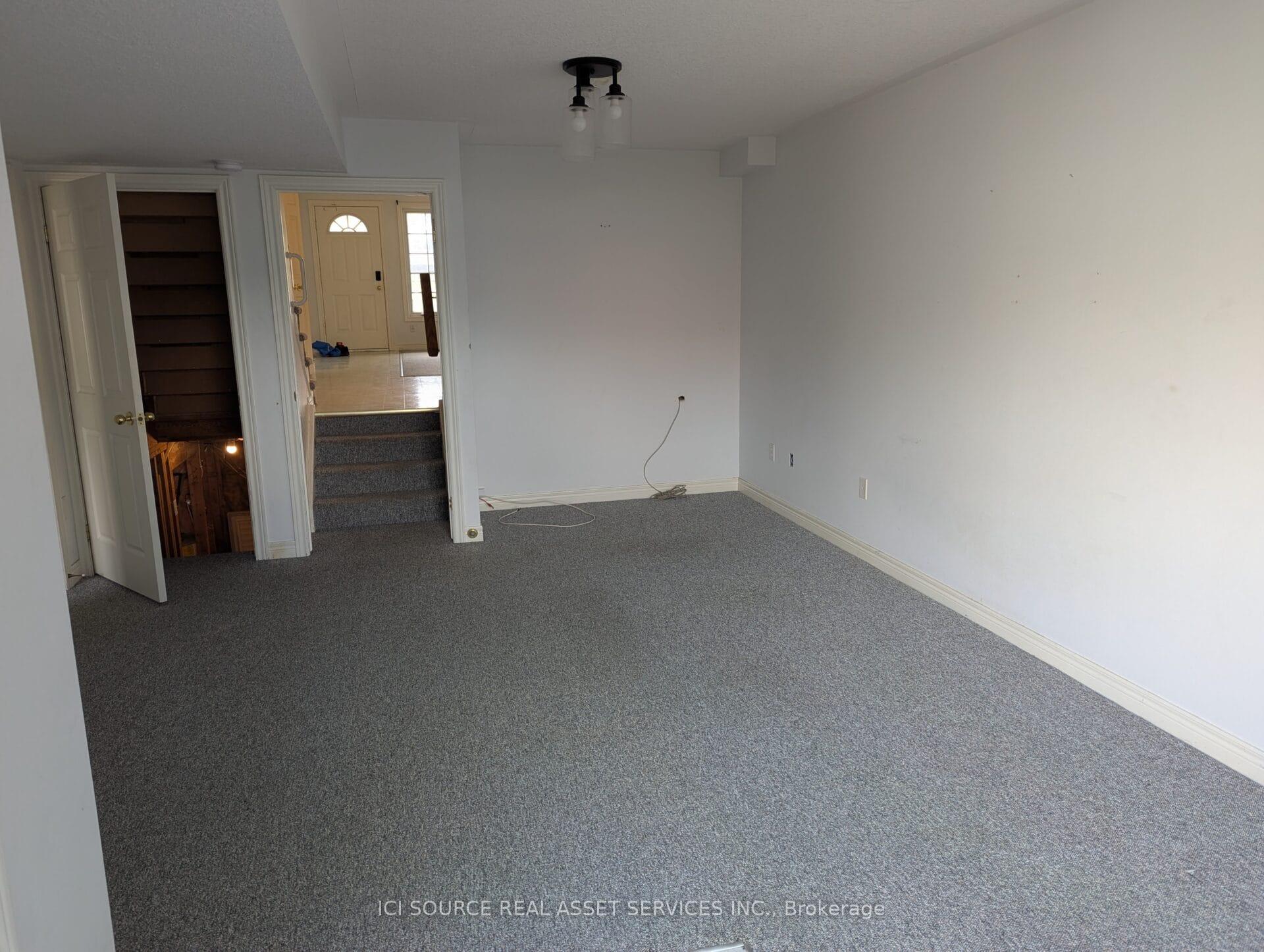 Photo 9 of 462 Albert Street, Stratford — HOMEH