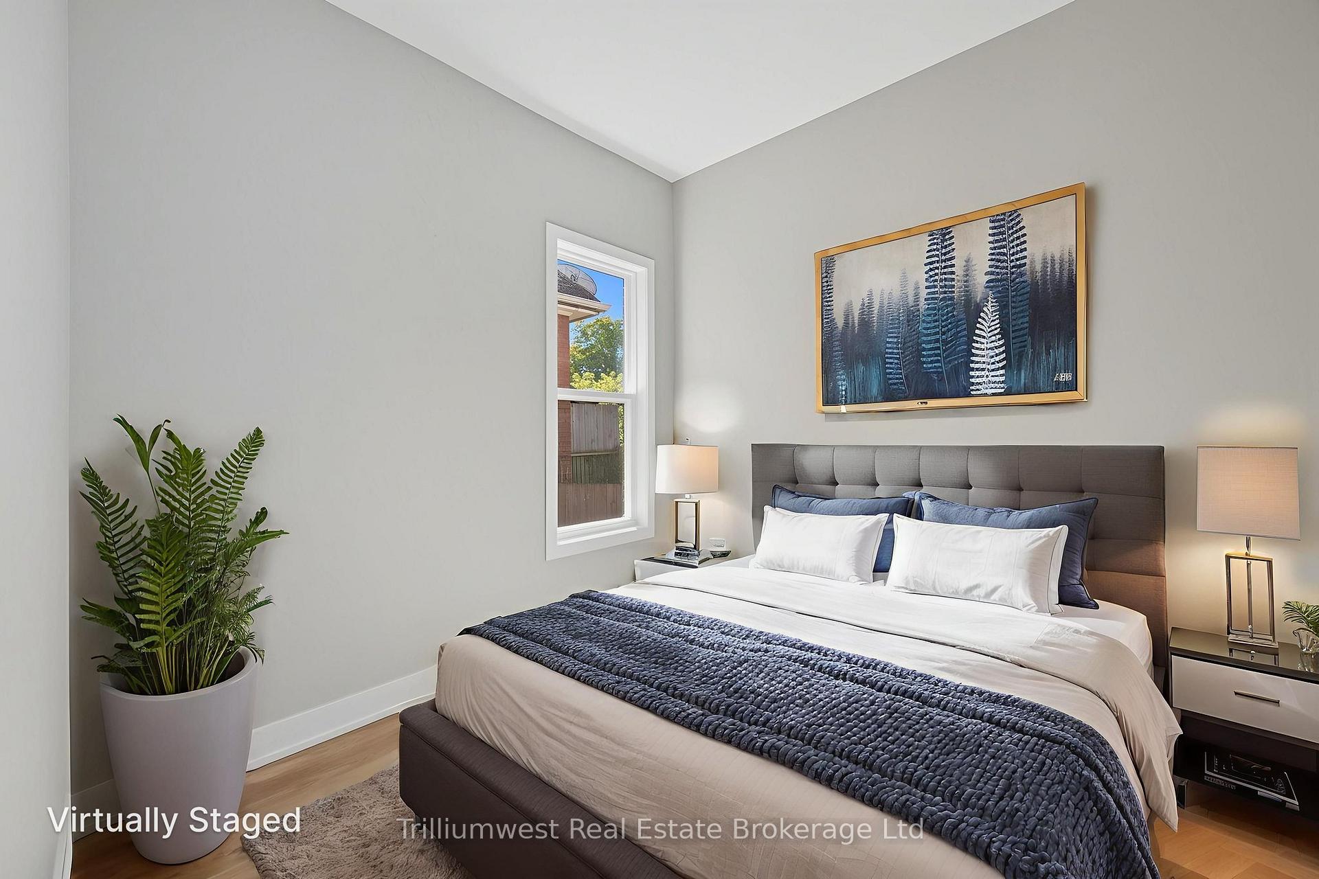 Photo 20 of 60 1/2 St Catharine Street, St. Thomas — HOMEH