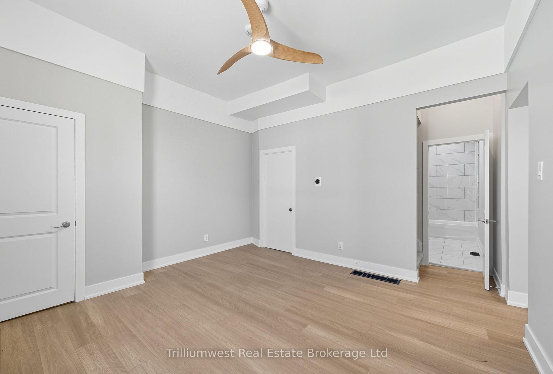 Photo 38 of 60 1/2 St Catharine Street, St. Thomas — HOMEH