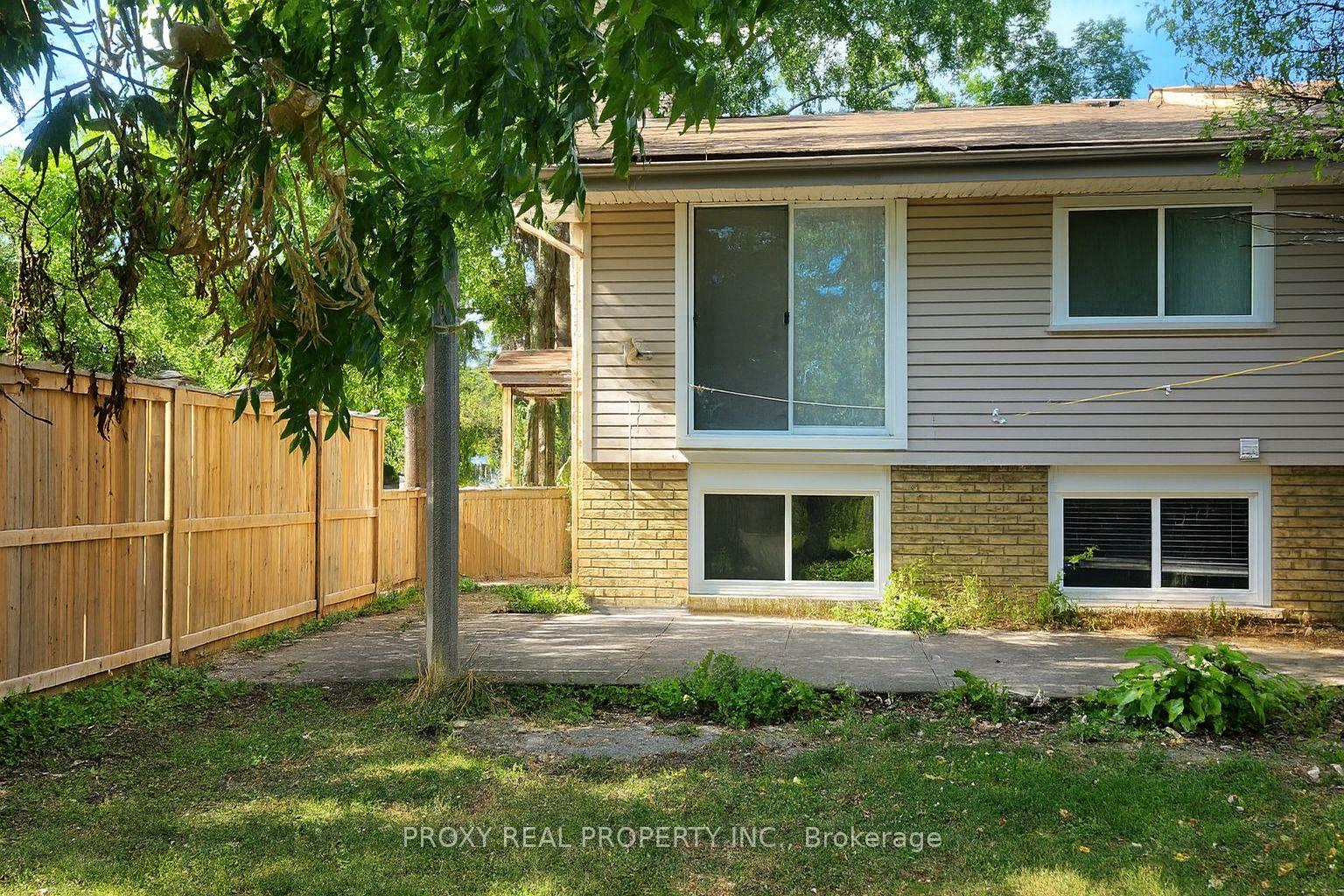 Photo 15 of 2 Leaside Drive, St. Catharines, Carlton/Bunting — HOMEH