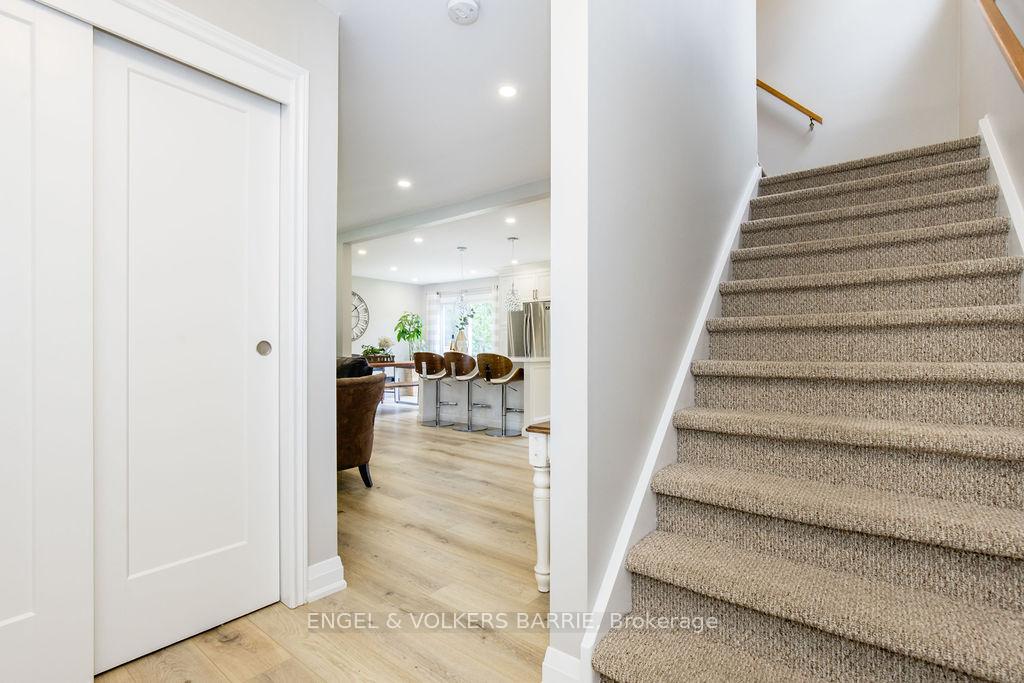 Photo 12 of 1175 Carson Road, Springwater, Midhurst — HOMEH