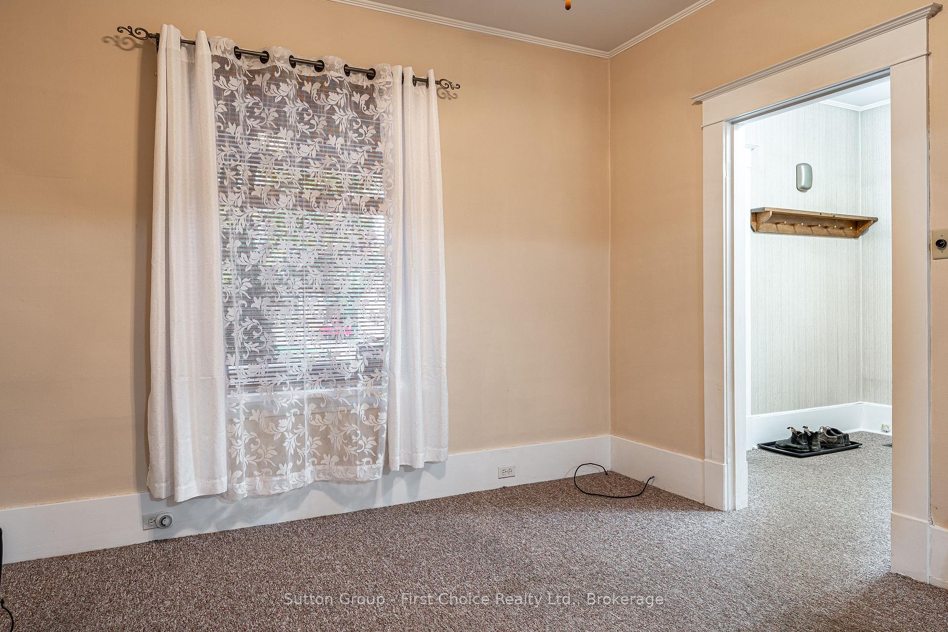 Photo 11 of 140 Avon Street, Stratford — HOMEH