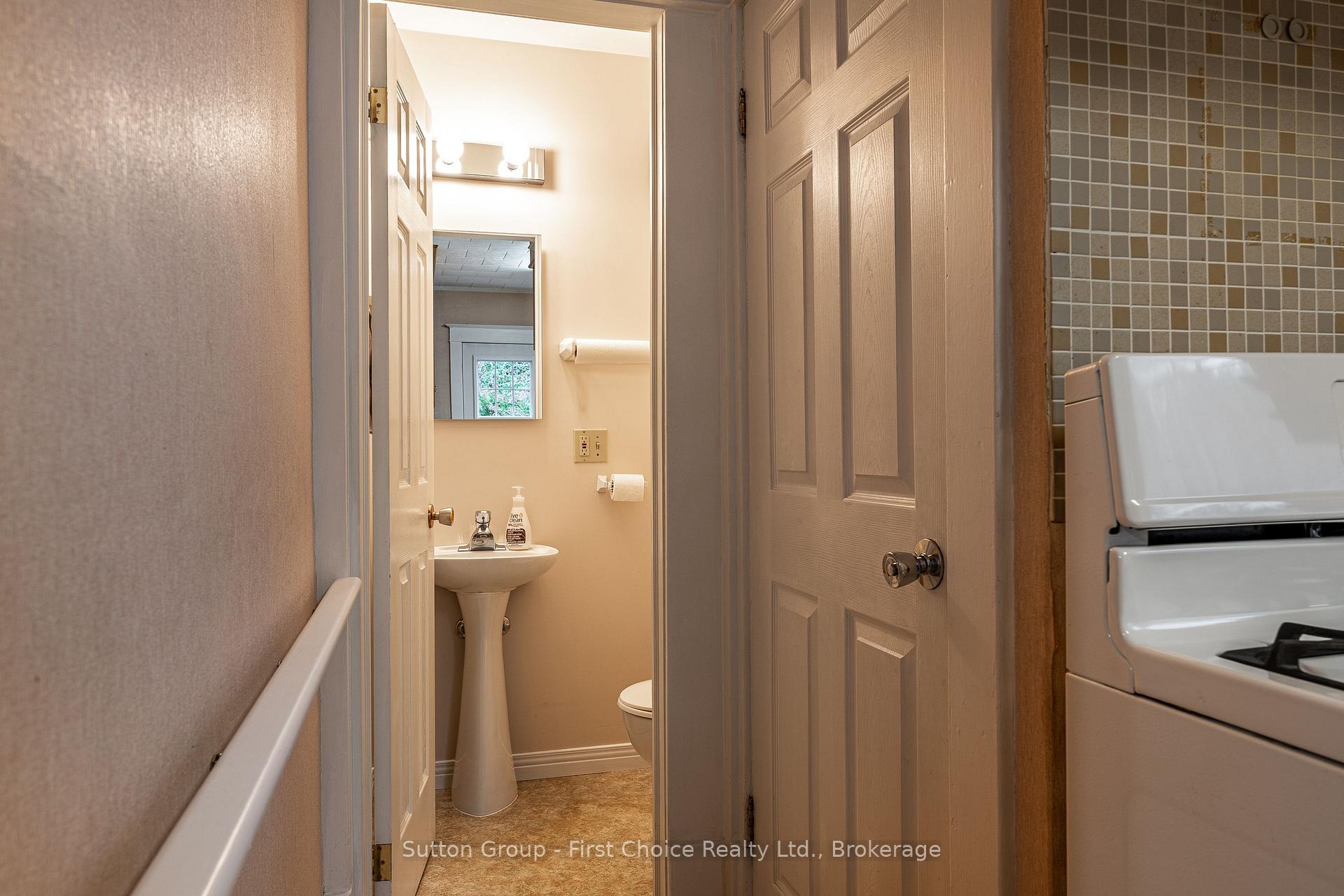 Photo 24 of 140 Avon Street, Stratford — HOMEH