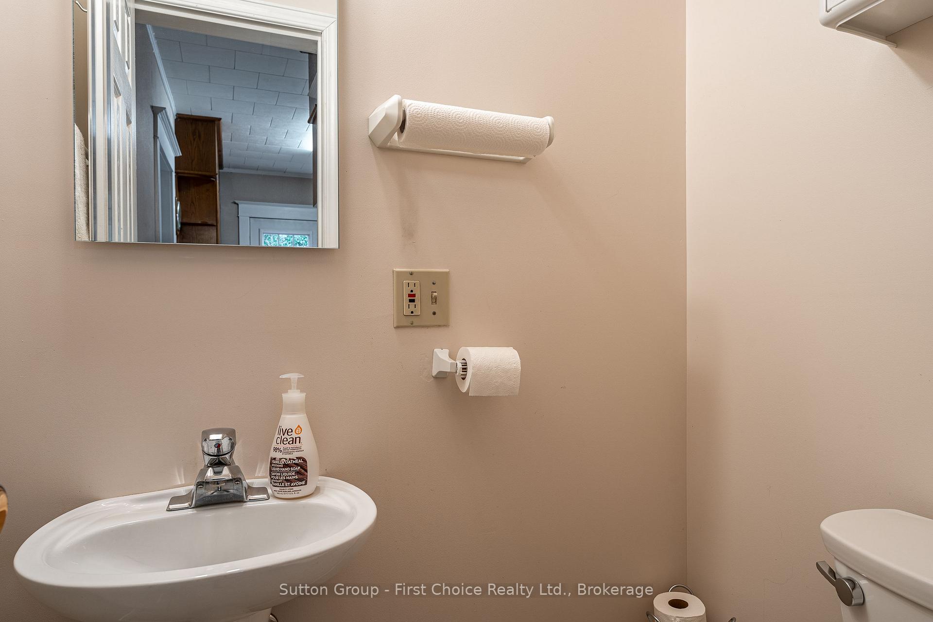 Photo 25 of 140 Avon Street, Stratford — HOMEH