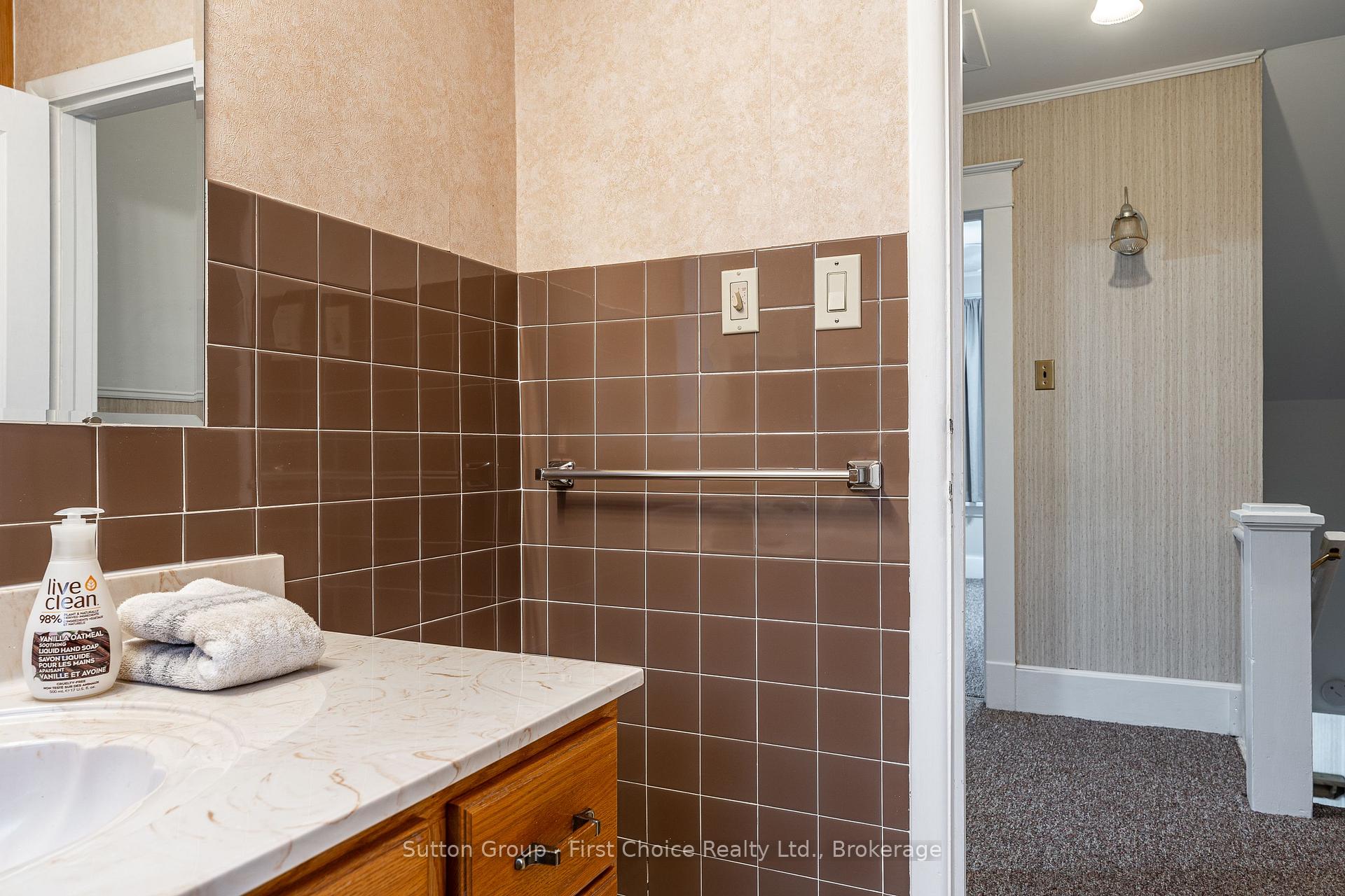 Photo 30 of 140 Avon Street, Stratford — HOMEH