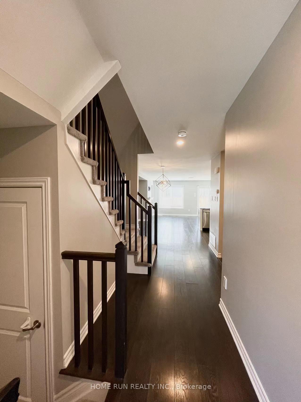 Photo 4 of 324 Lipizzaner Street, Ottawa, Stittsville (South) — HOMEH