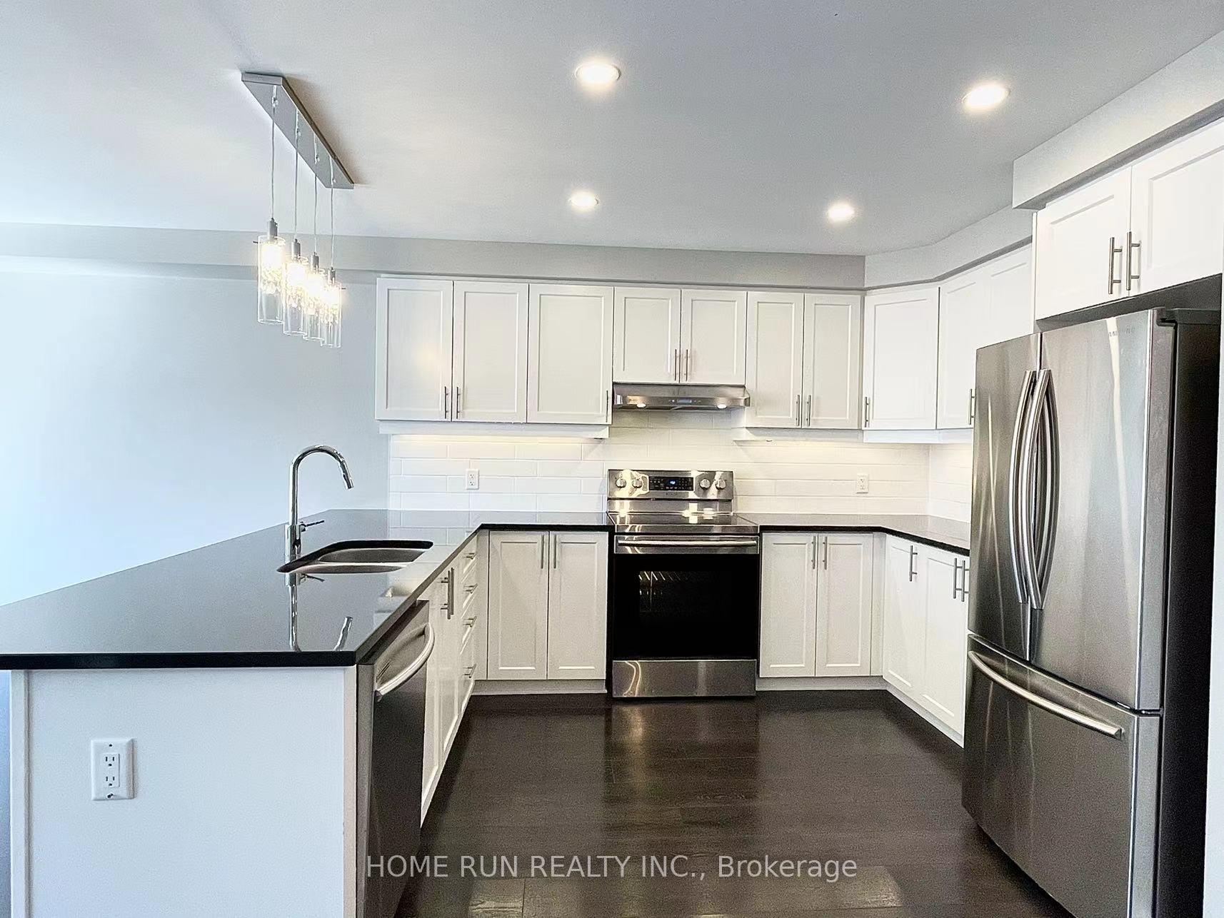 Photo 12 of 324 Lipizzaner Street, Ottawa, Stittsville (South) — HOMEH