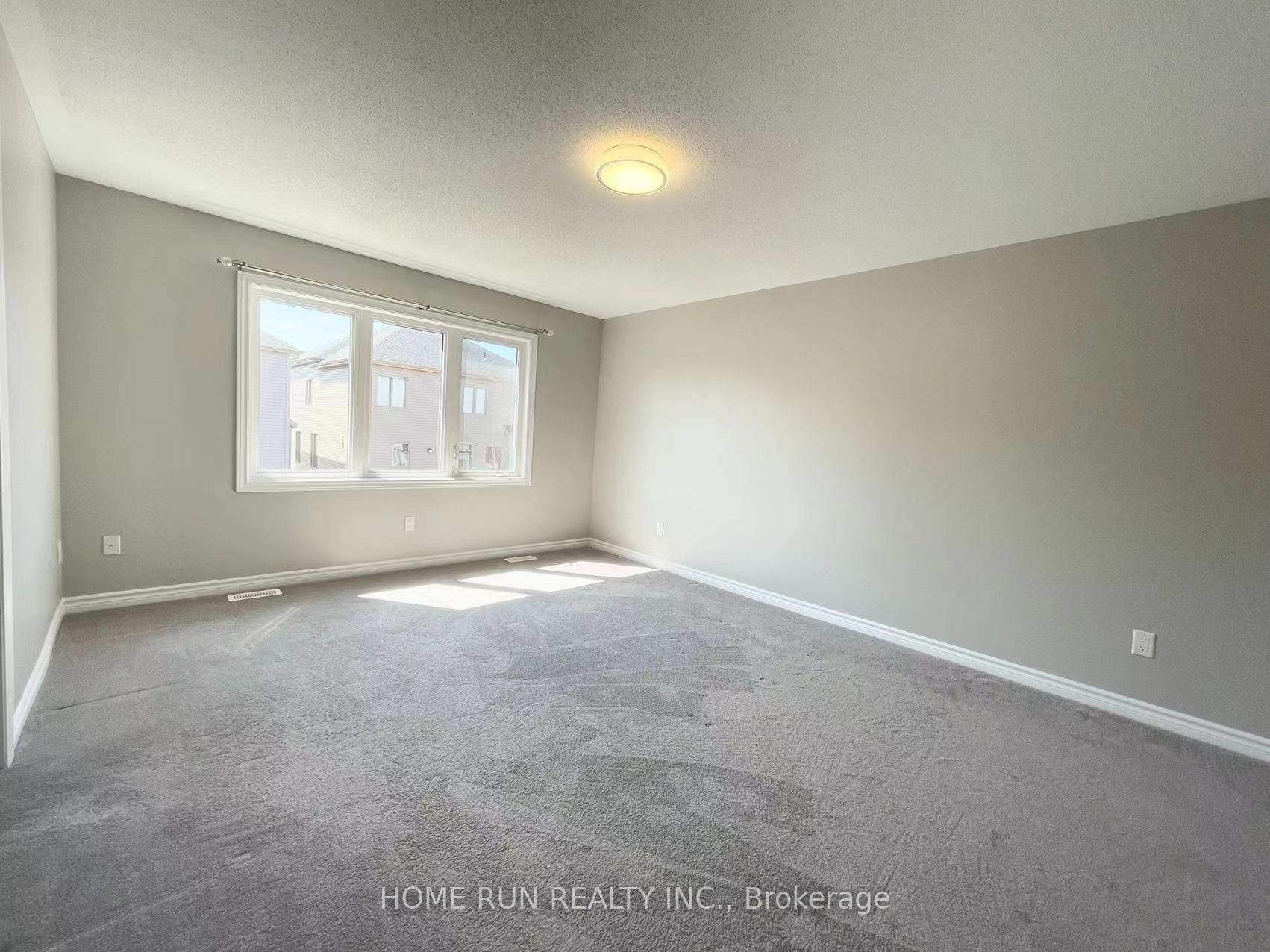 Photo 17 of 324 Lipizzaner Street, Ottawa, Stittsville (South) — HOMEH