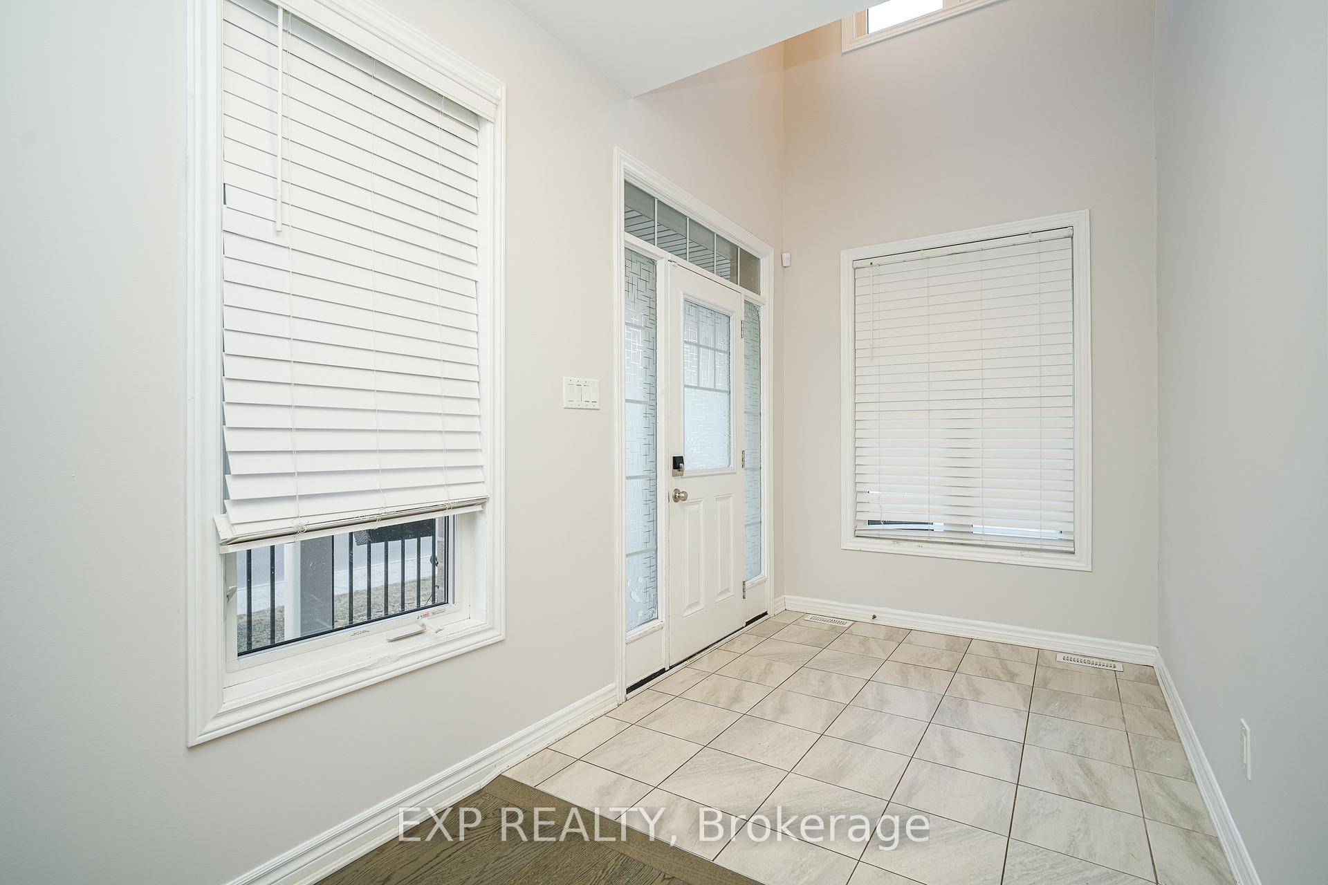Photo 3 of 895 Stallion Crescent, Ottawa, Stittsville (South) — HOMEH