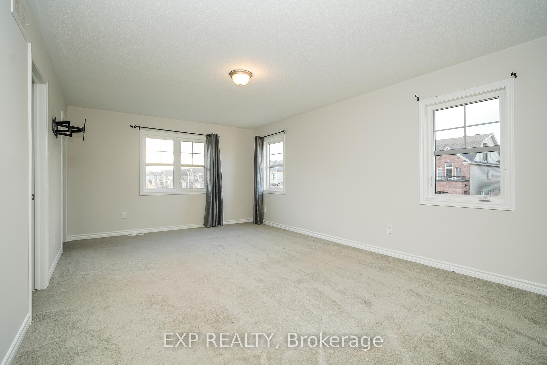 Photo 12 of 895 Stallion Crescent, Ottawa, Stittsville (South) — HOMEH
