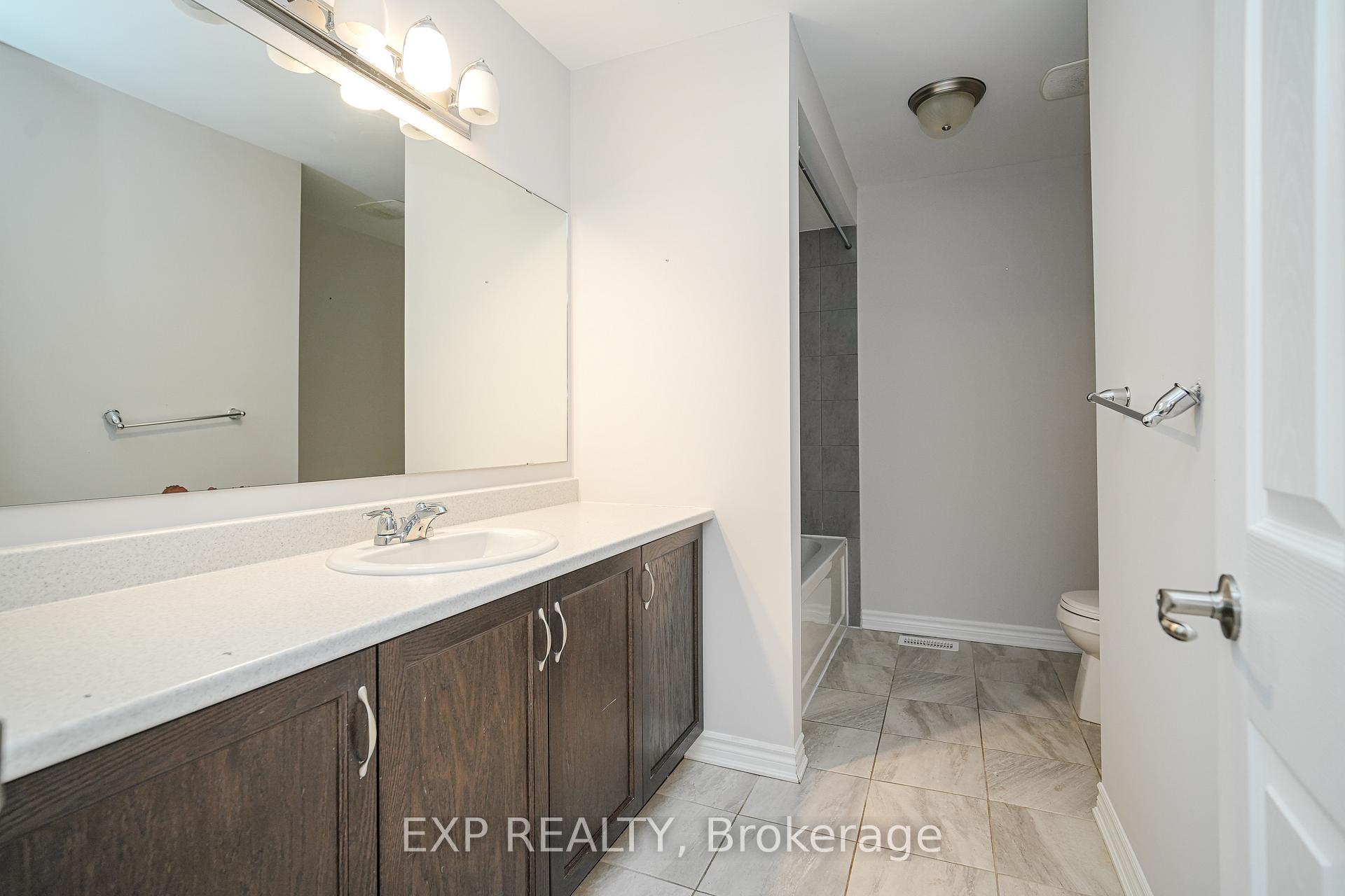 Photo 16 of 895 Stallion Crescent, Ottawa, Stittsville (South) — HOMEH