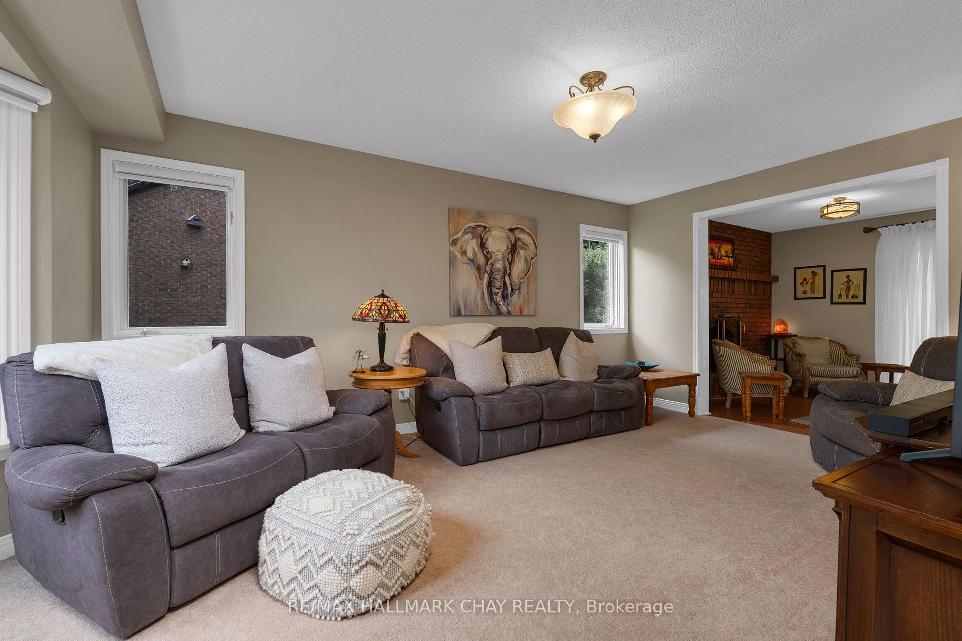 Photo 4 of 4 Idlewood Drive, Springwater, Midhurst — HOMEH