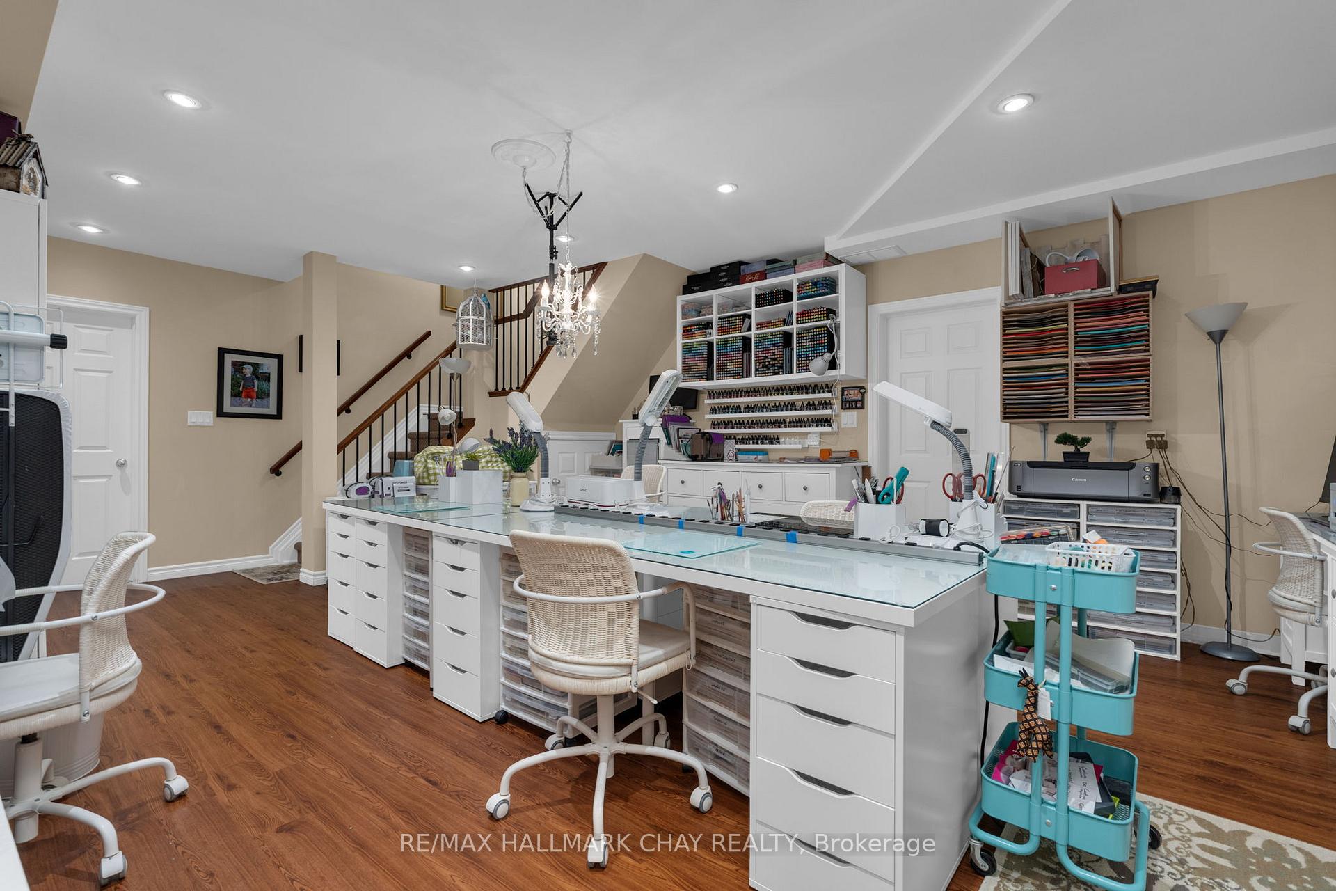 Photo 18 of 4 Idlewood Drive, Springwater, Midhurst — HOMEH