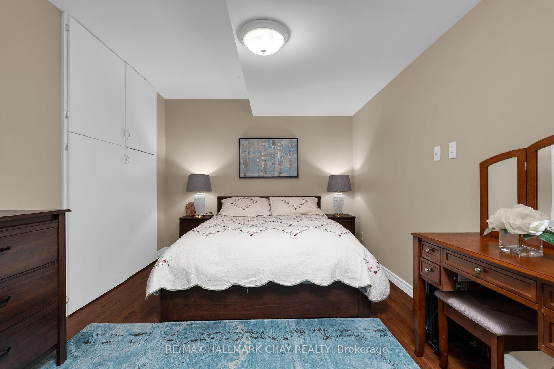 Photo 19 of 4 Idlewood Drive, Springwater, Midhurst — HOMEH