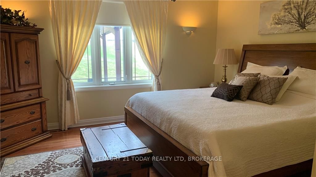 Photo 81 of 14 Adah Court, Welland, Prince Charles — HOMEH