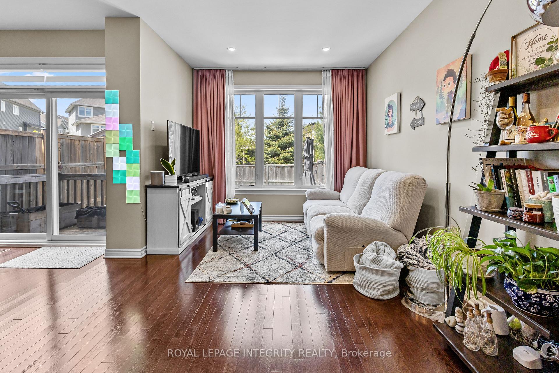 Photo 12 of 313 Warmstone Drive, Ottawa, Stittsville (North) — HOMEH